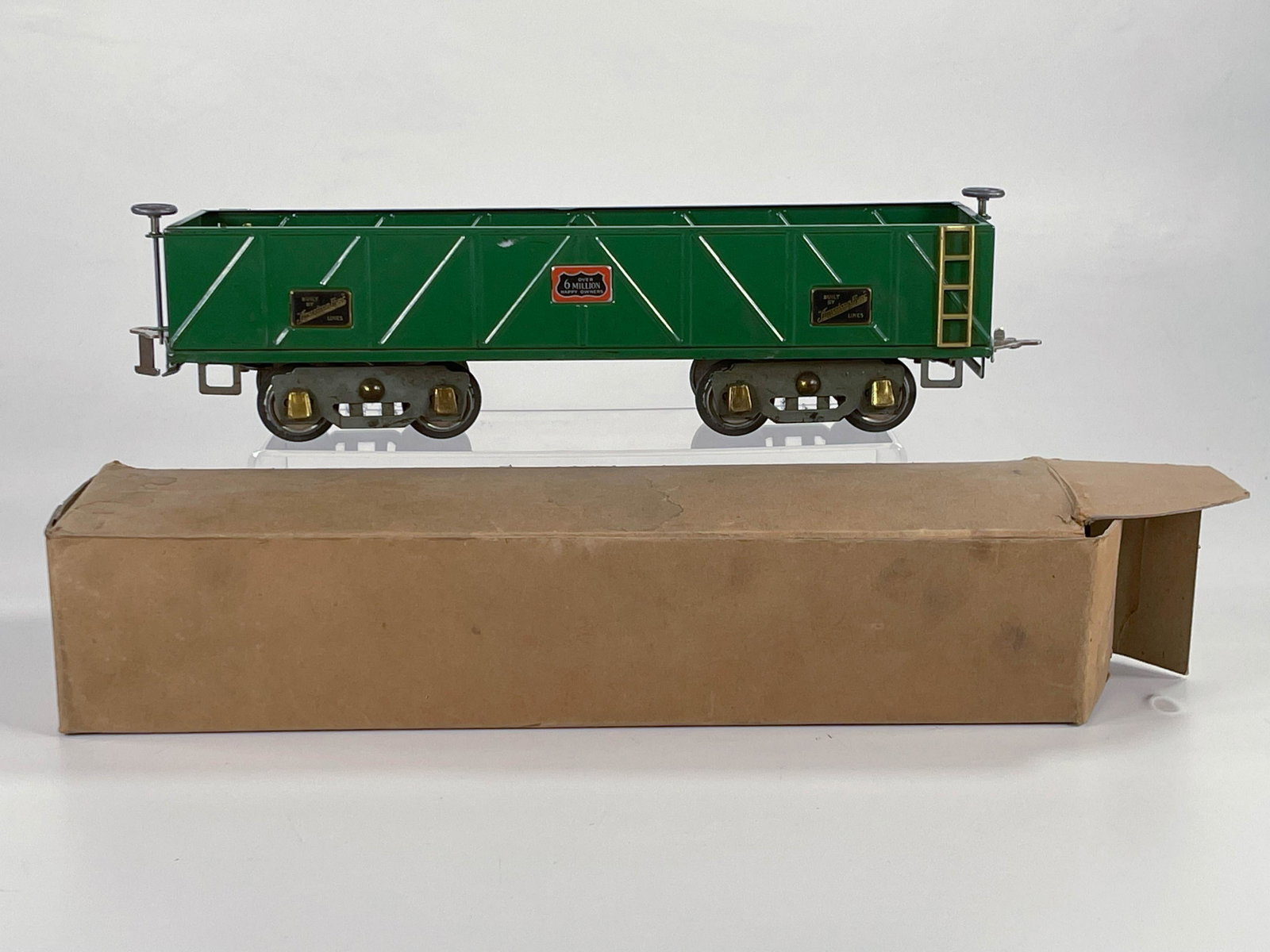 American Flyer Prewar #4017 Sand Car: American Flyer Prewar #4017 Sand Car, in C6 plus (needs cleaning), with original box, although some wear to original box and markings of 4017 are not indicated on box.