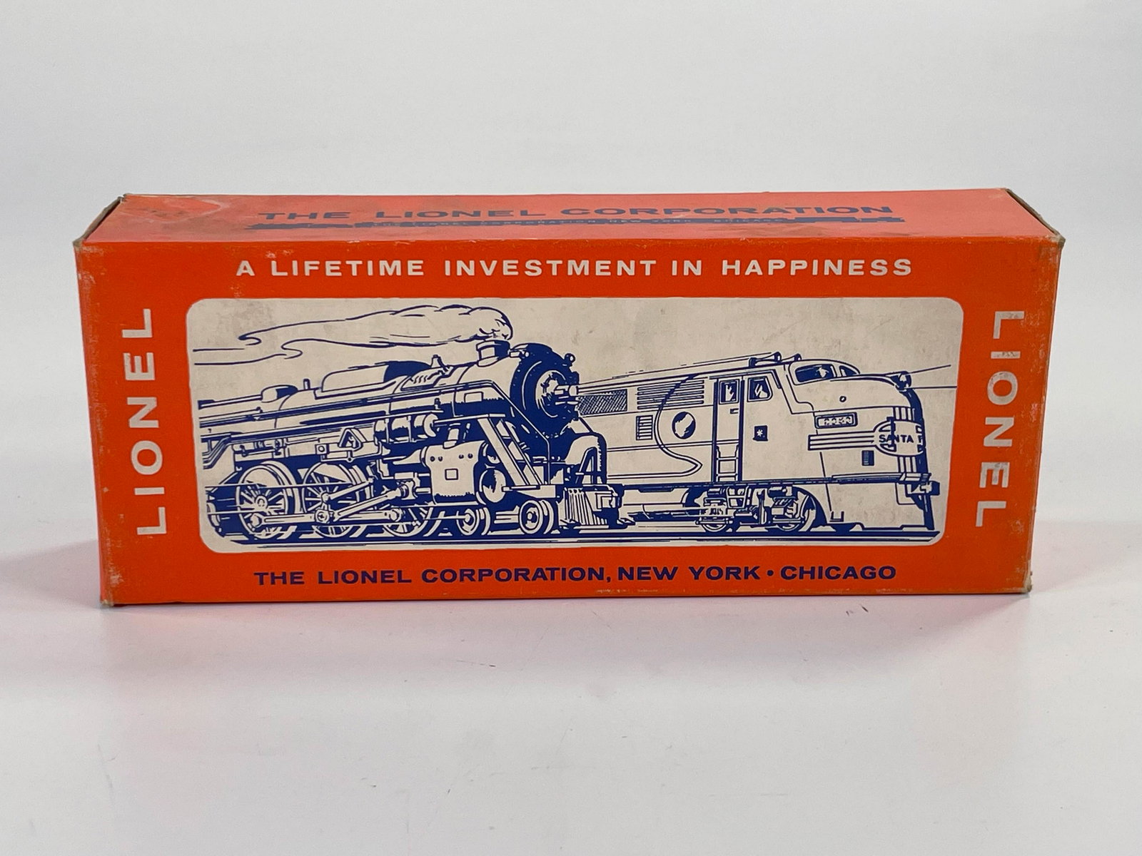 Lionel Postwar #3470 Aerial Target Launching Car: Lionel Postwar #3470 Aerial Target Launching Car Original Box Only, with one box end showing wear and some dirt on box.