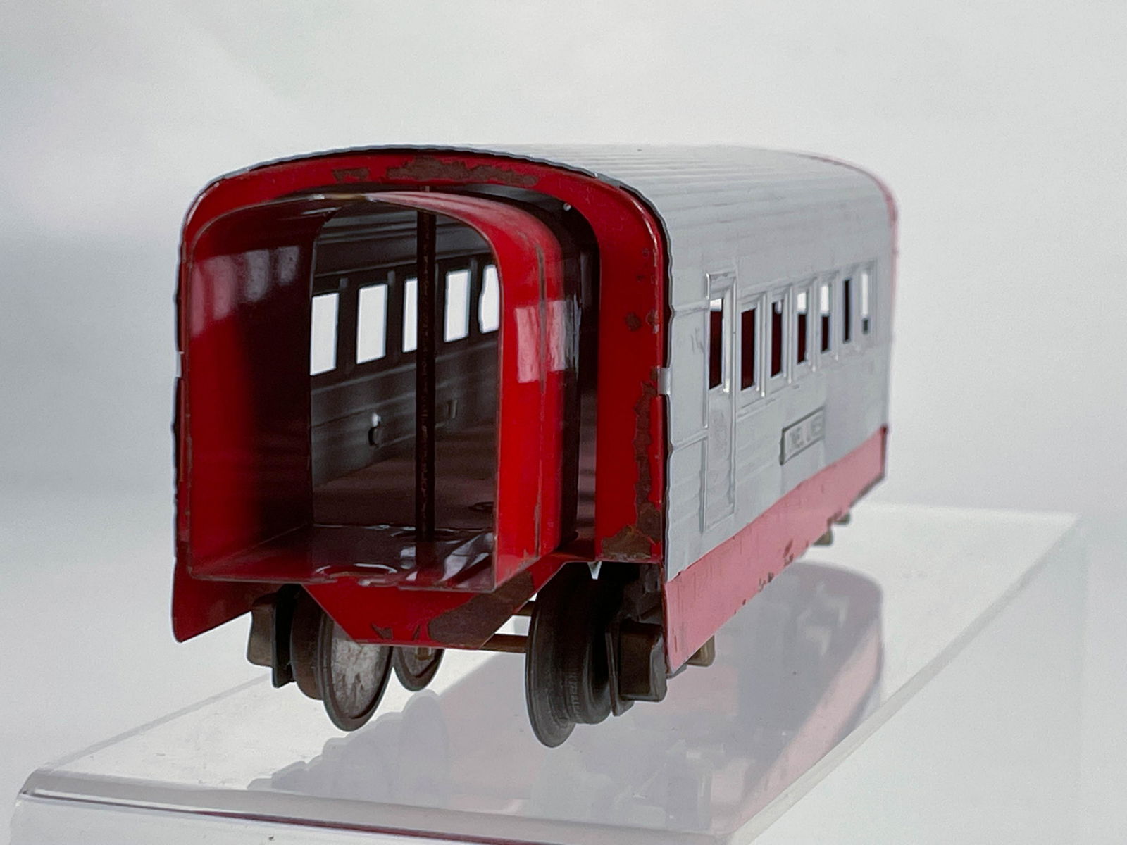 Lionel Prewar Lionel Junior Observation Car with (1 of 8)