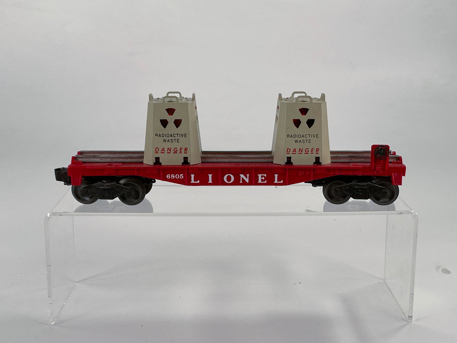 Lionel Postwar #6805 Radioactive Waste Car: Lionel Postwar #6805 Radioactive Waste Car, in C7 plus.