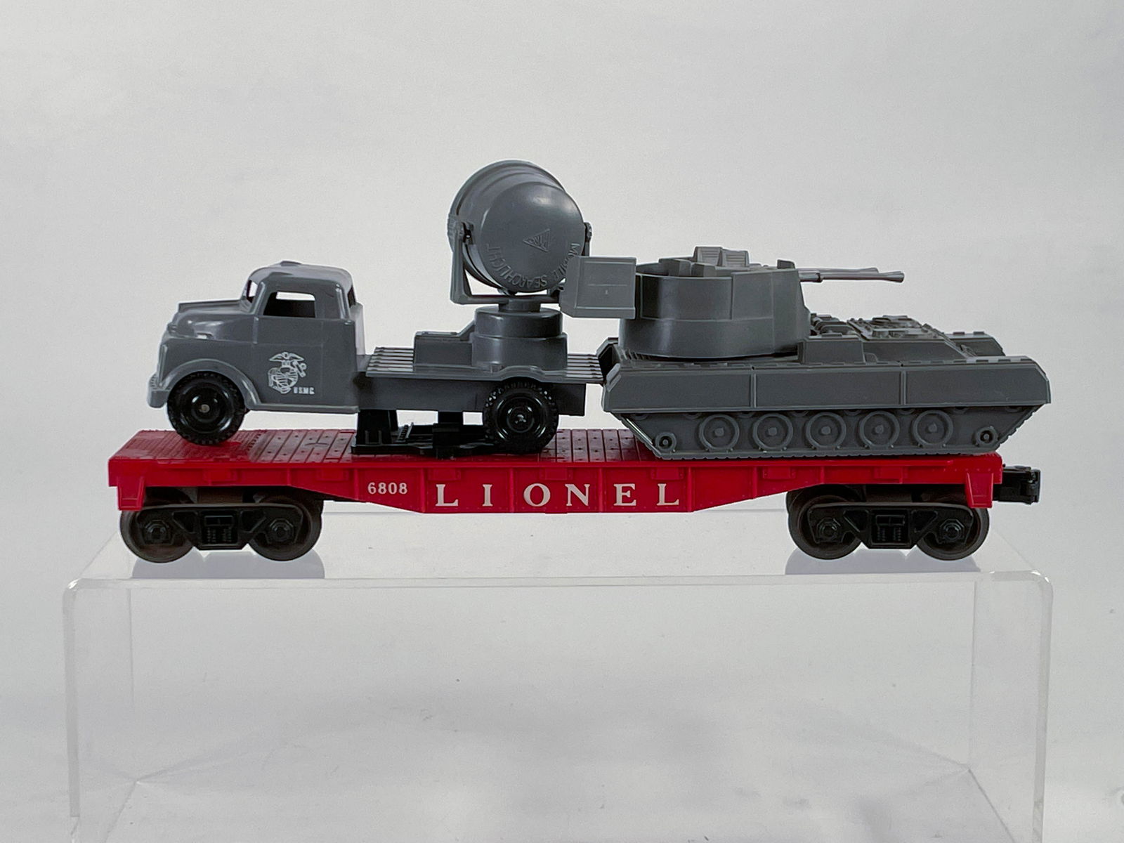 Lionel Postwar #6808 Red Flat Car, with Pyro Military (1 of 7)