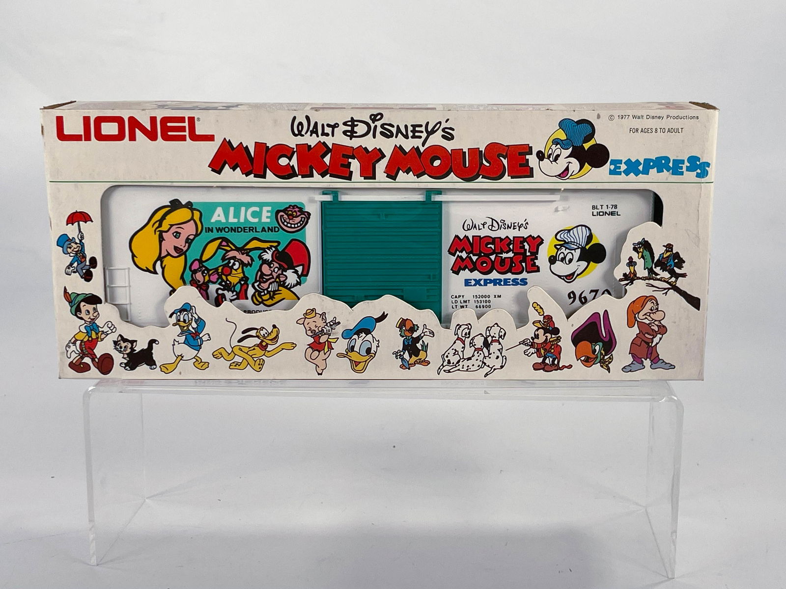 MPC Lionel #6-9670 Mickey Mouse Alice in Wonderland Box (1 of 7)
