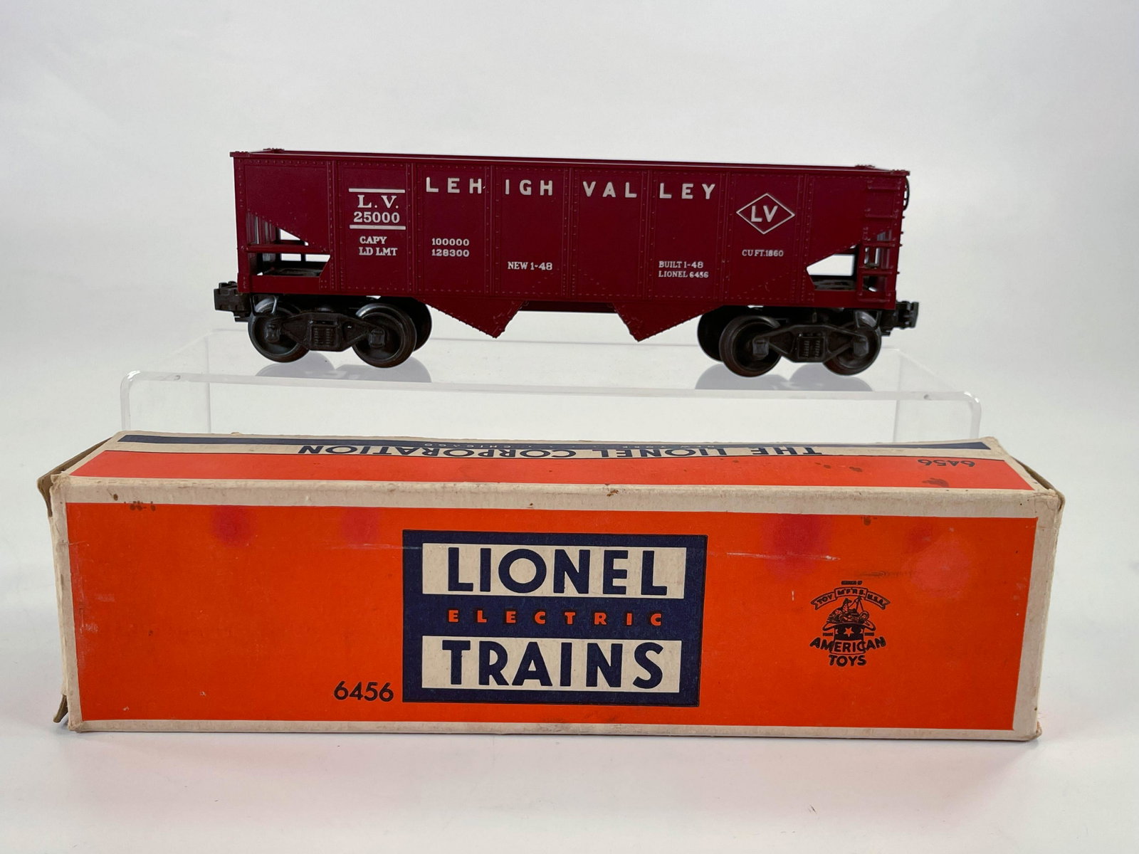 Lionel #6456 Red Hopper, with Original Box, with #6456: Lionel #6456 Red Hopper, with Original Box, with #6456 Red Hopper in C7 and original box showing minor wear, with red printing affixed to each end.