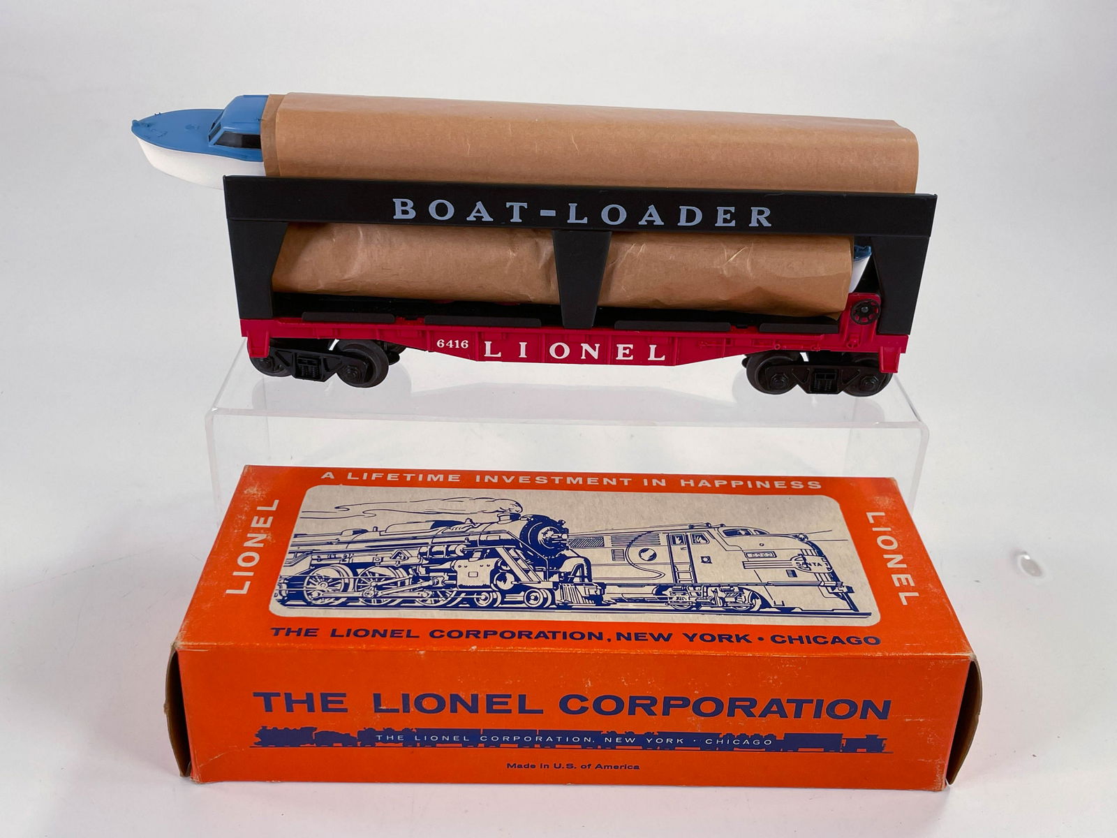 Lionel #6416 Boat Transport Car with Four Original (1 of 11)