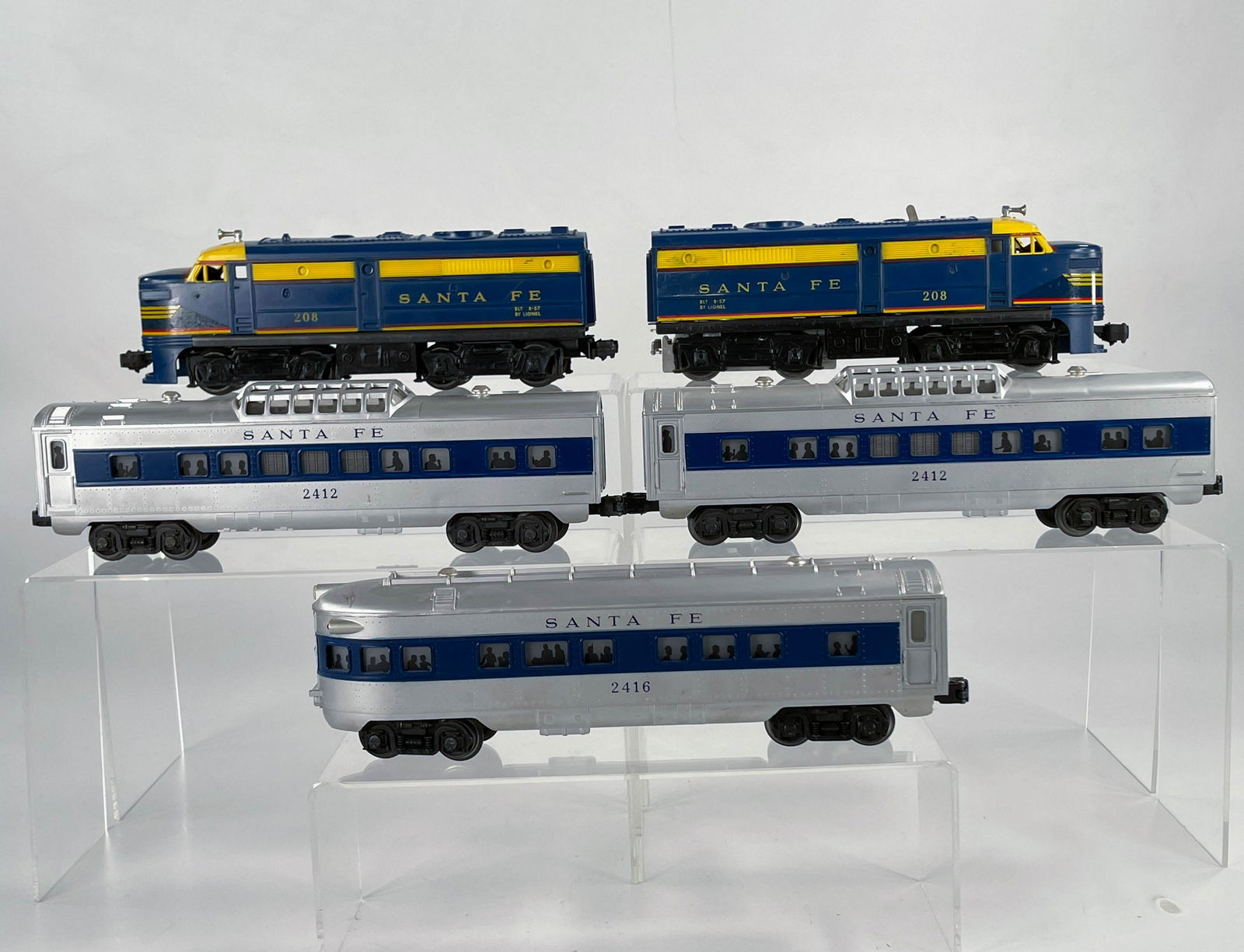 Lionel #208 Santa Fe Blue/Yellow Alco AAs with (1 of 6)