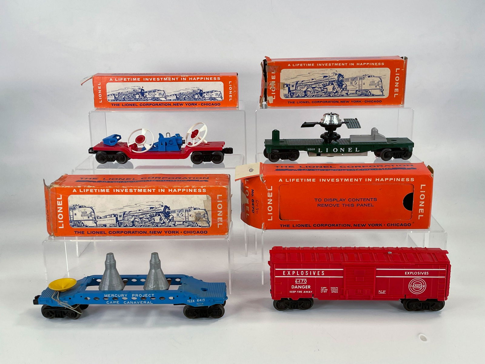 Lionel Postwar #6413 Mercury Capsule Carrying Car, (1 of 11)