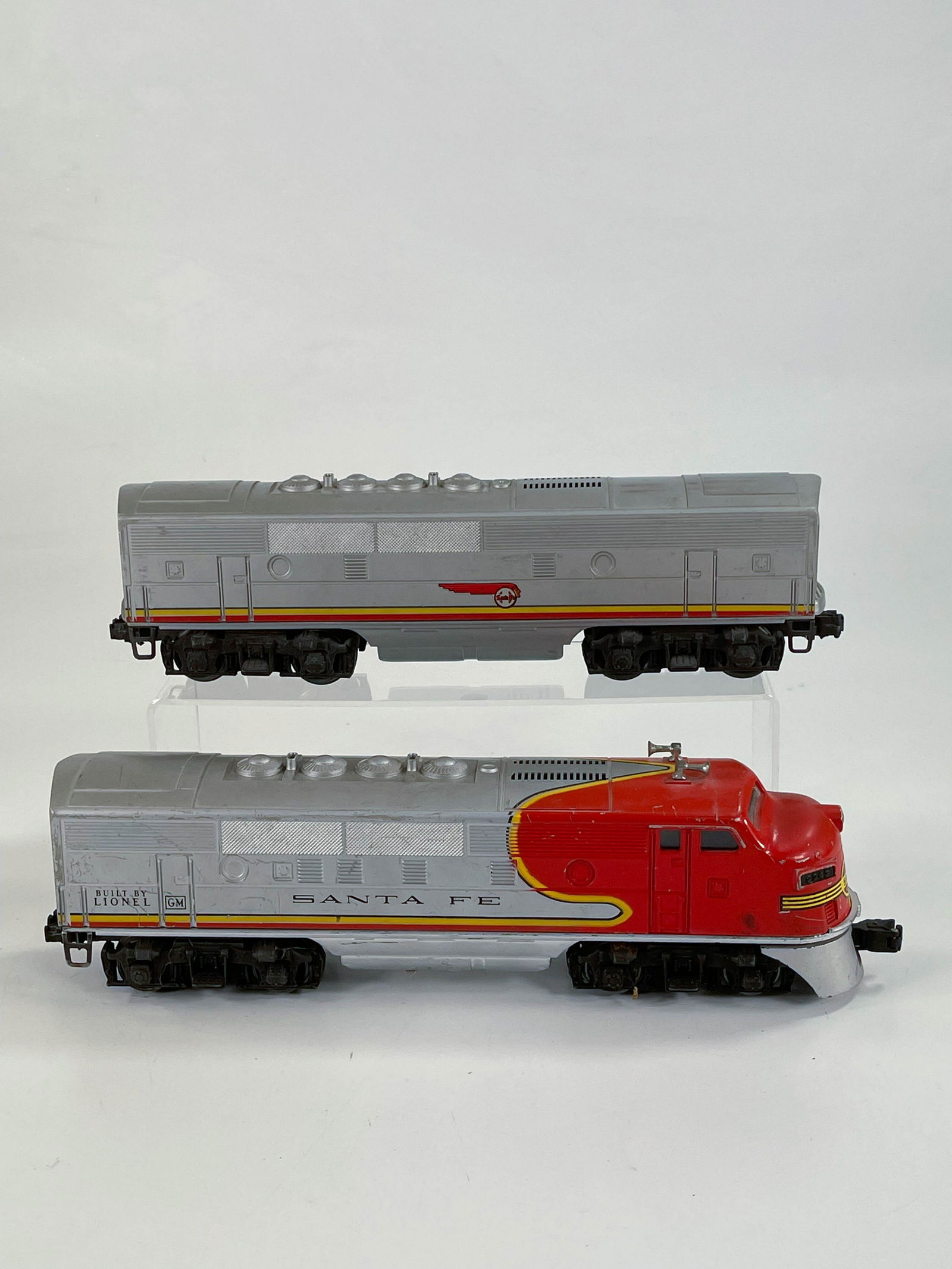 Lionel #2243 AB Units, with AB Units in C5 plus overall (1 of 6)
