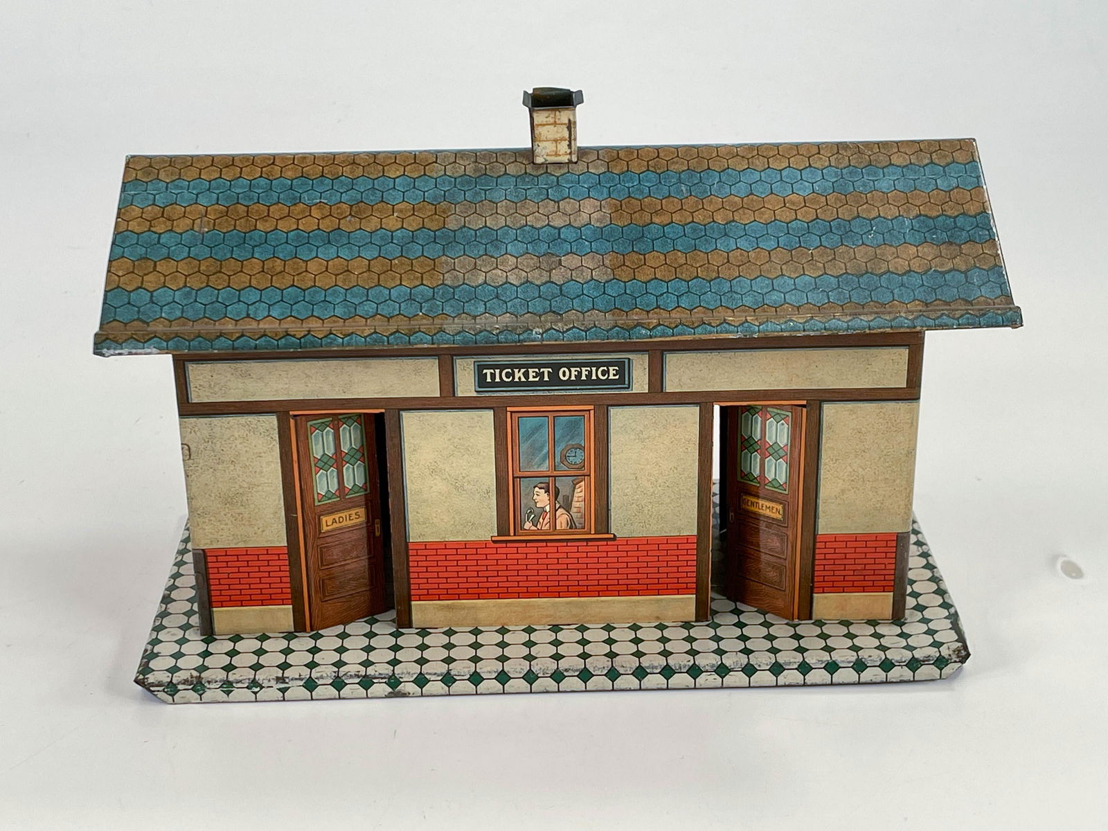 Ives Prewar #114 Station (1 of 6)