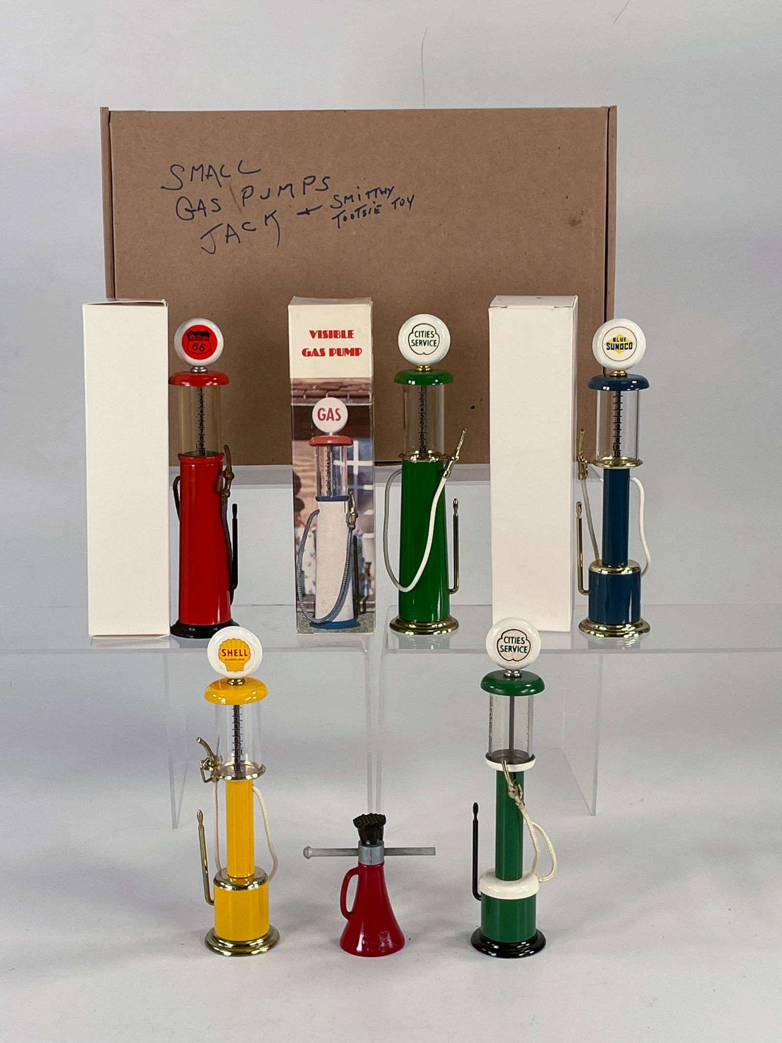 Miniature replica Visible Gas Pump x5 by Roy's (1 of 9)