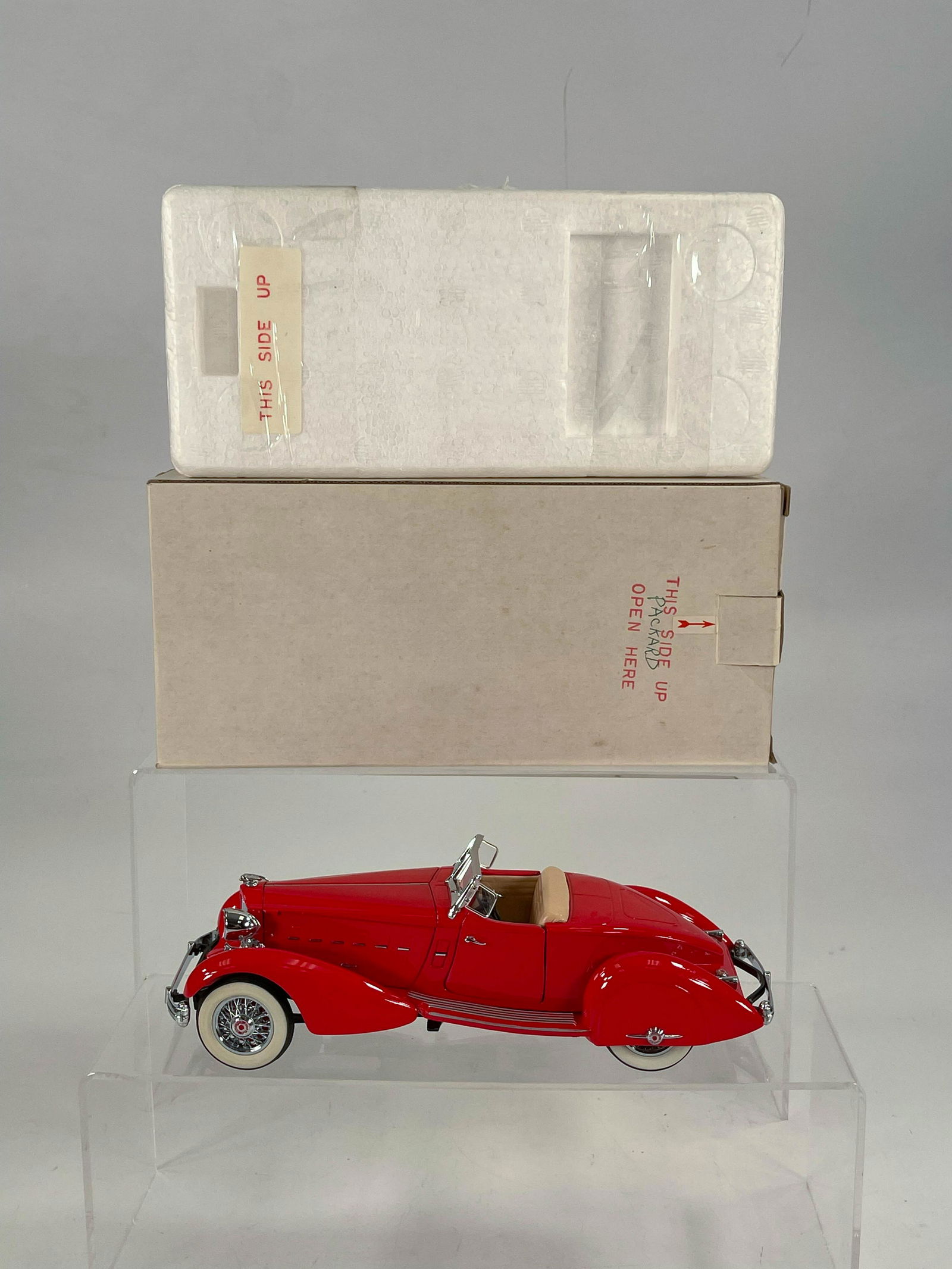 Danbury Mint Packard in original box/packaging (1 of 9)