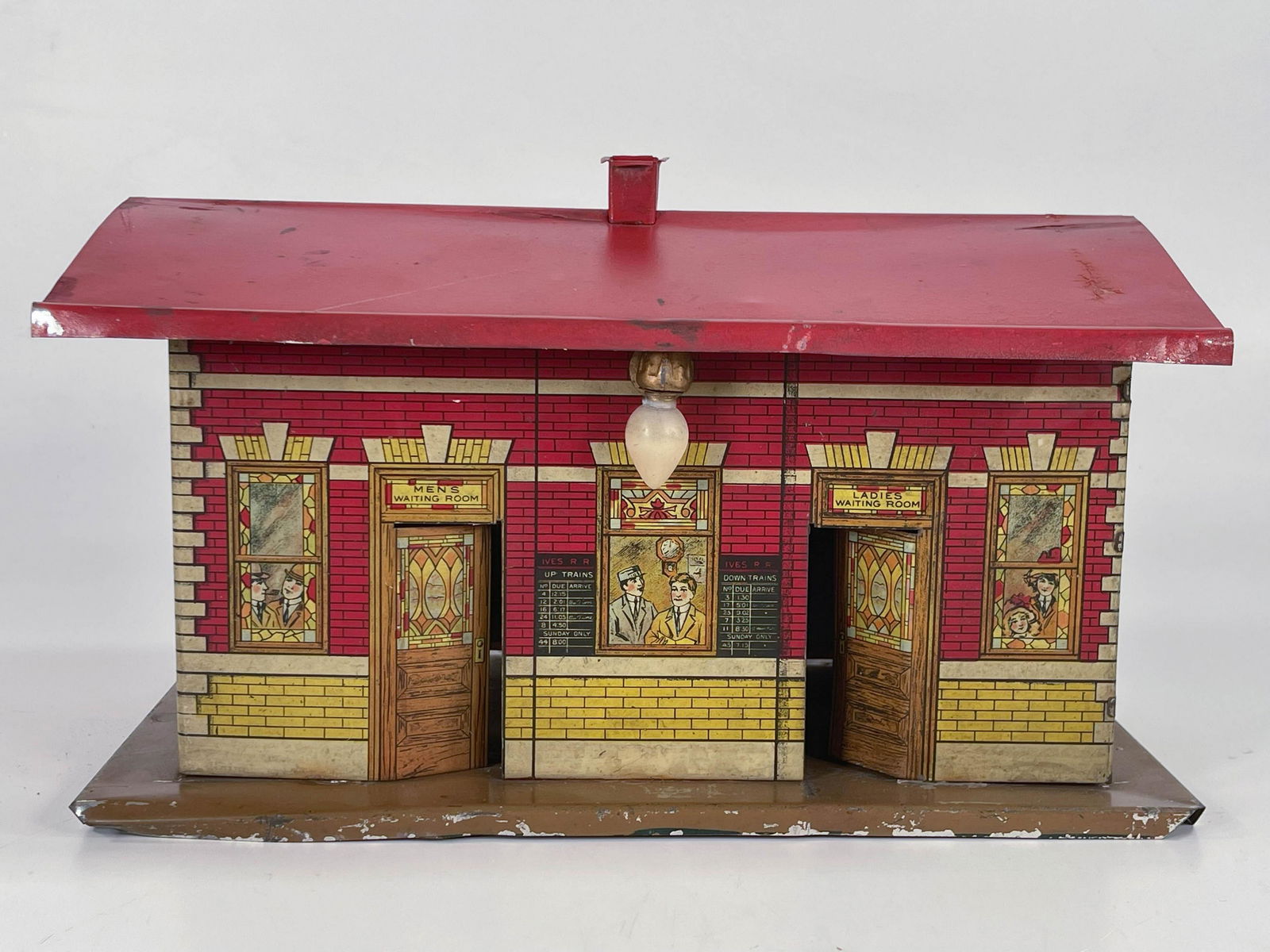 Ives Prewar #113 Passenger Station with gray-enamel (1 of 6)