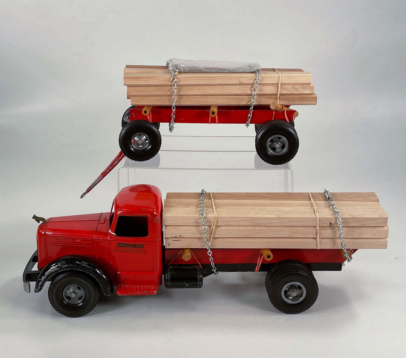 Smith and Miller original truck and pup trailer with: Smith and Miller original truck and pup trailer with loads, with the Smith and Miller truck and trailer and overall C6 to C6 plus with what appears to be reproduction loads.