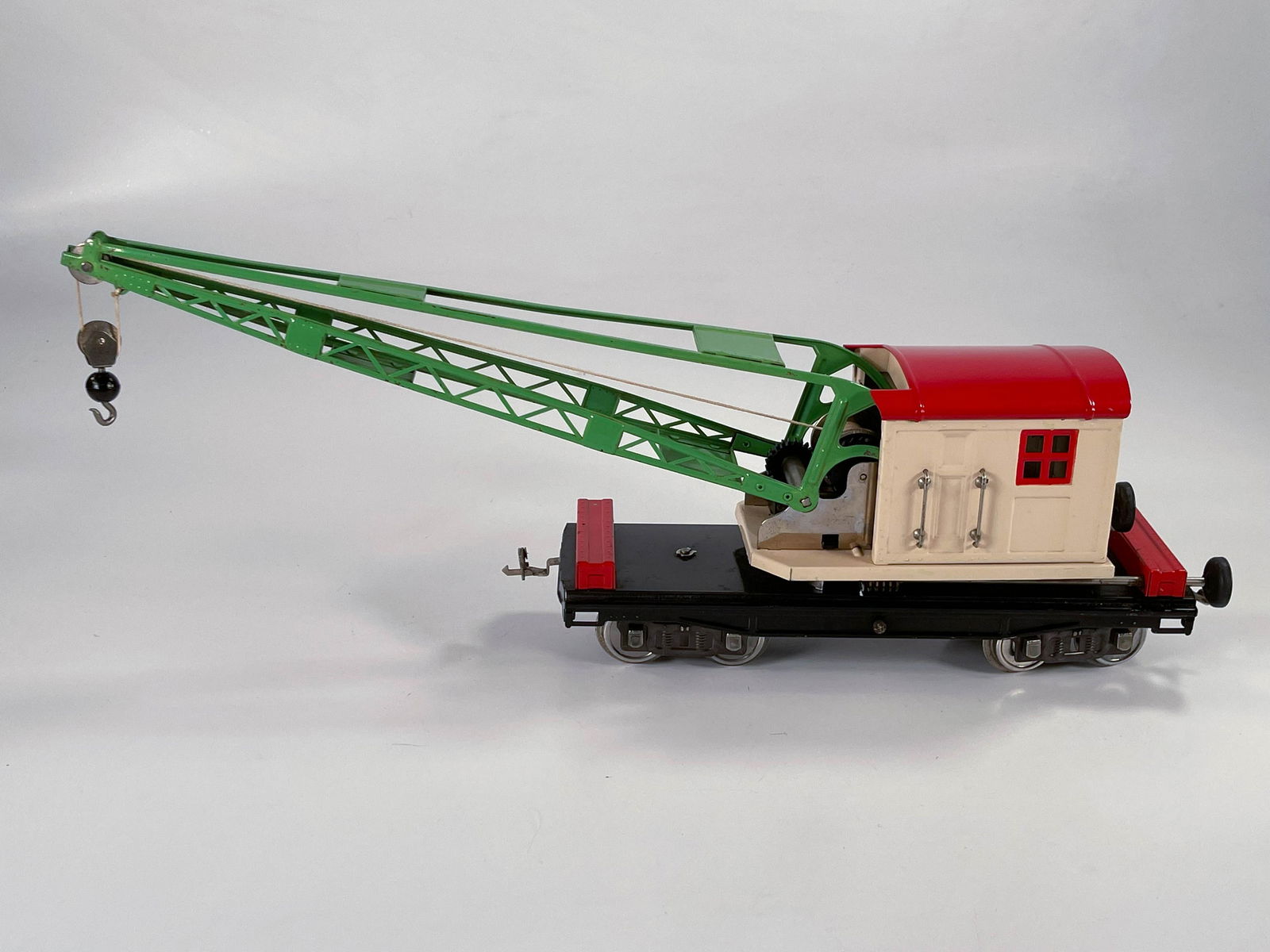 Lionel Prewar #219 Crane with white body and red roof (1 of 6)