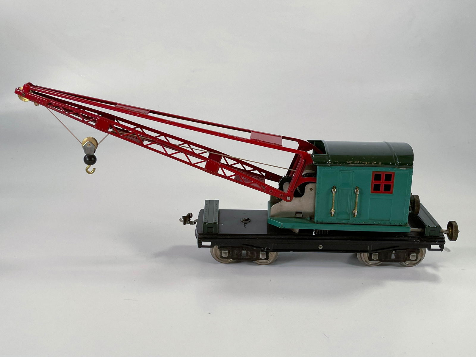 Lionel Prewar #219 Crane in green/dark green roof (1 of 6)