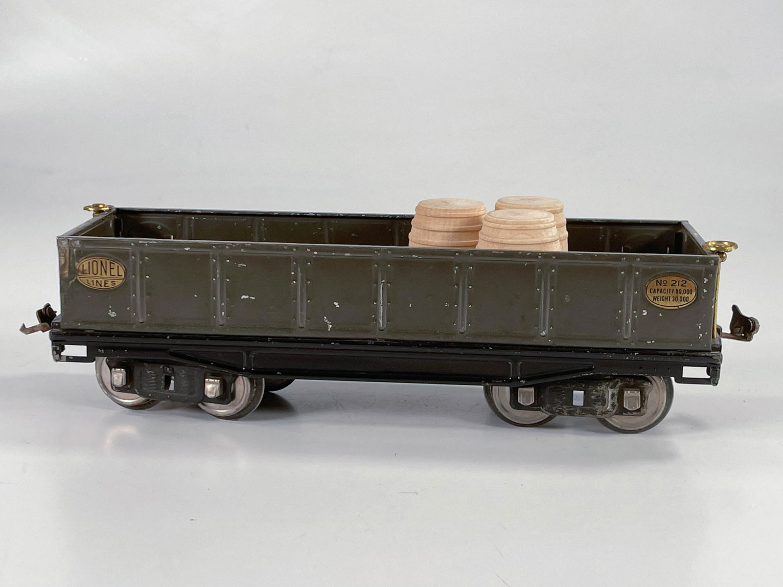 Lionel Prewar #212 Gondola in gray with three wooden (1 of 7)