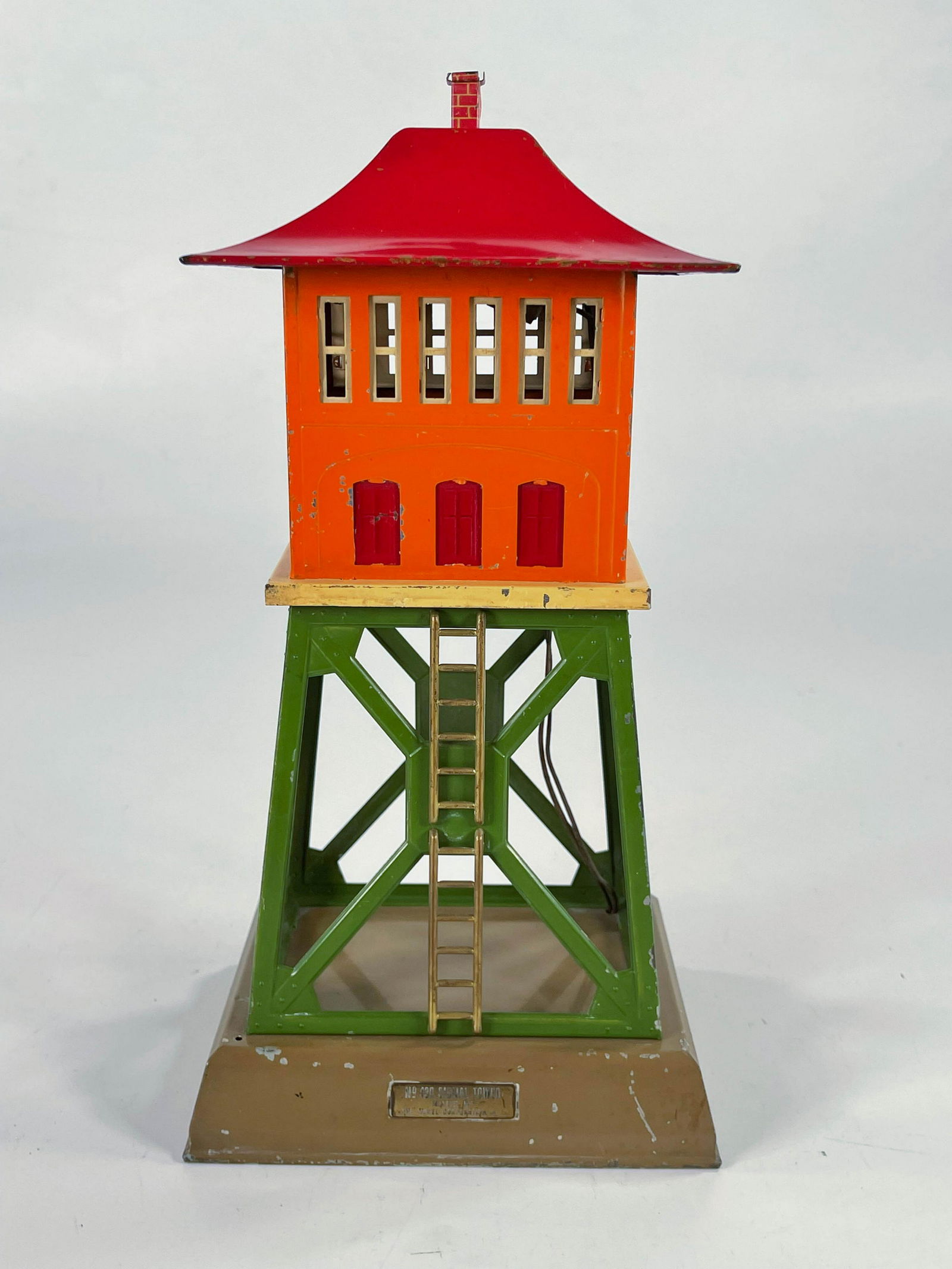 Lionel Prewar #438 Signal Tower in early colors (1 of 6)