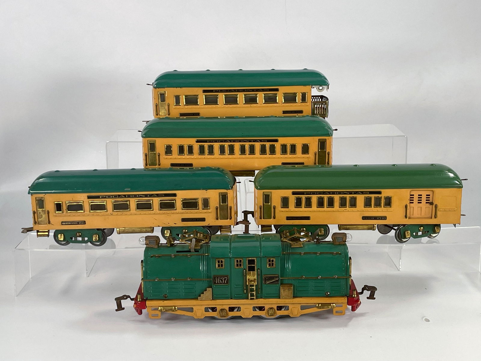 American Flyer Prewar Pocahontas set, #4637 electric (1 of 14)