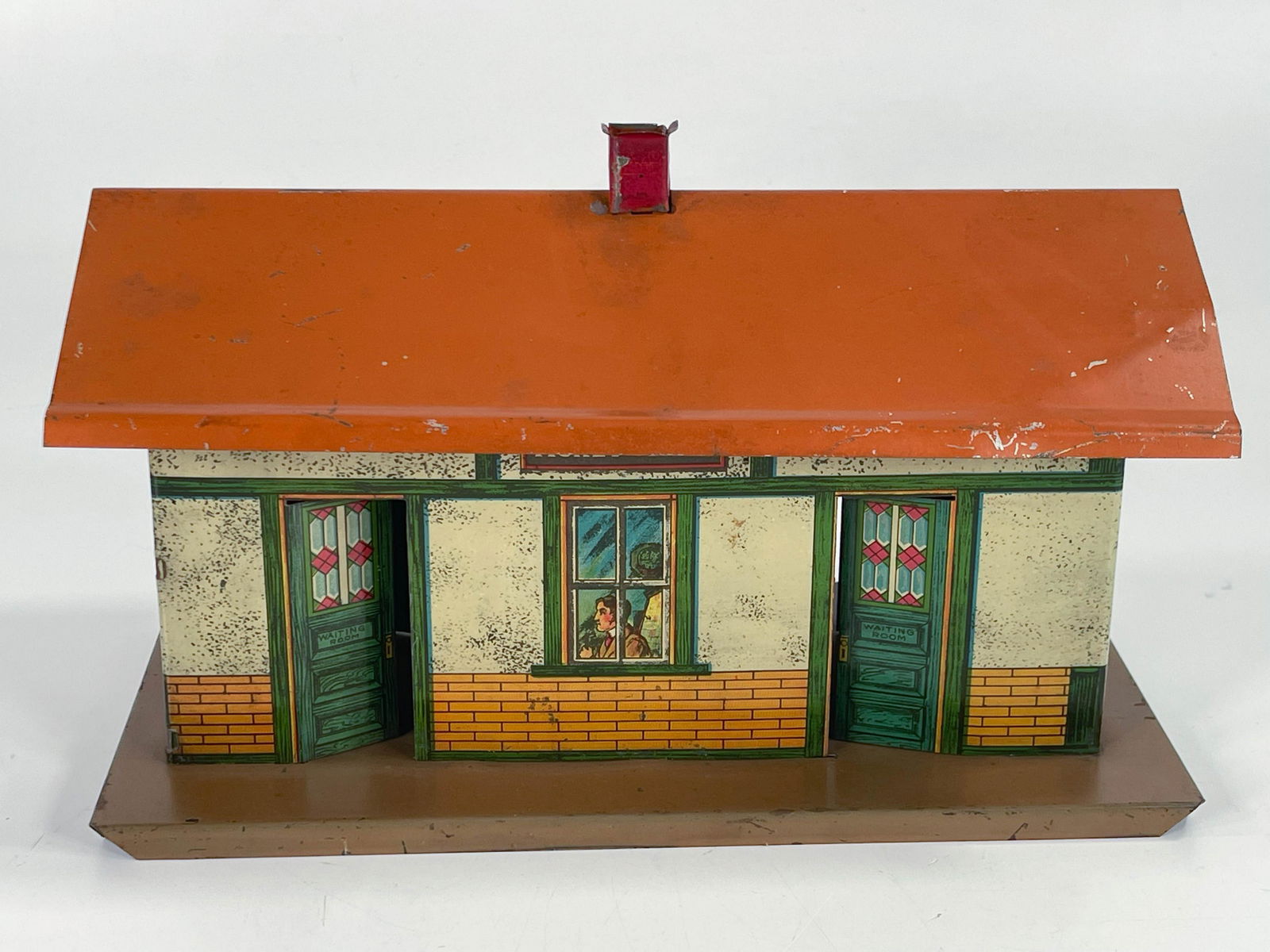 Ives Prewar #115 Freight Station (1 of 7)