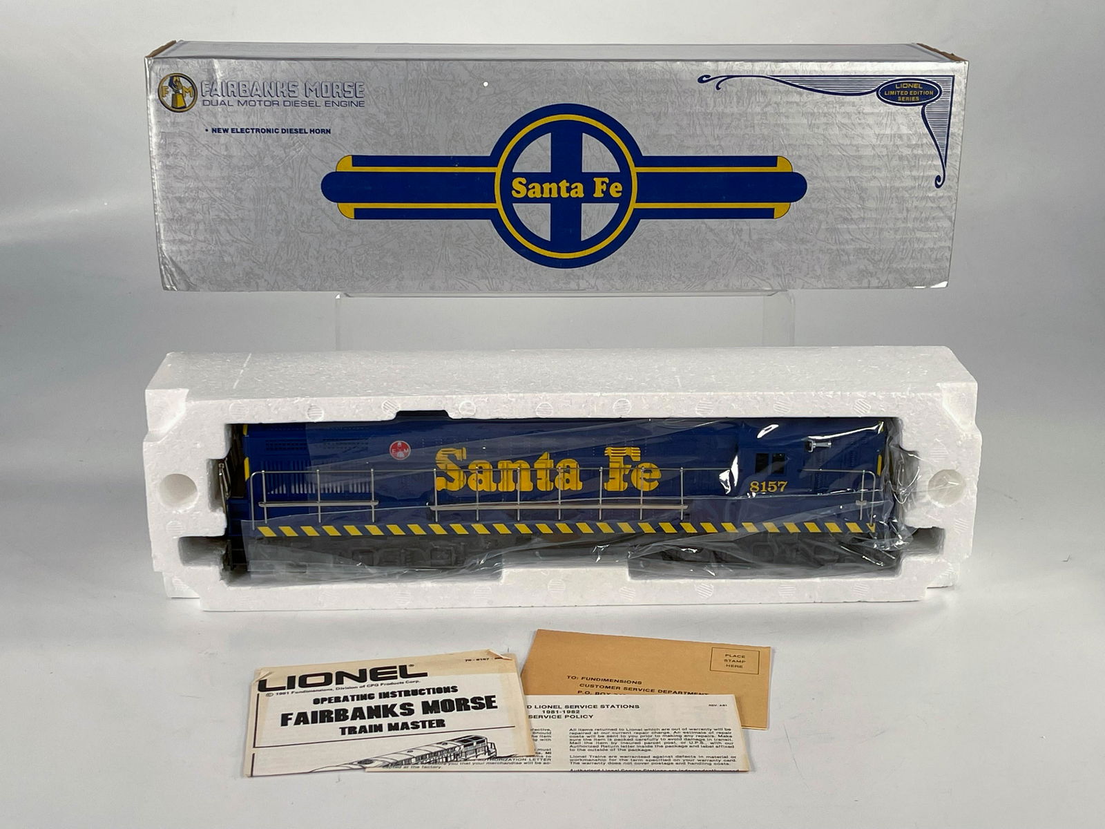 MPC Lionel O Gauge Santa Fe Dual Motor Fairbanks Morse (1 of 8)