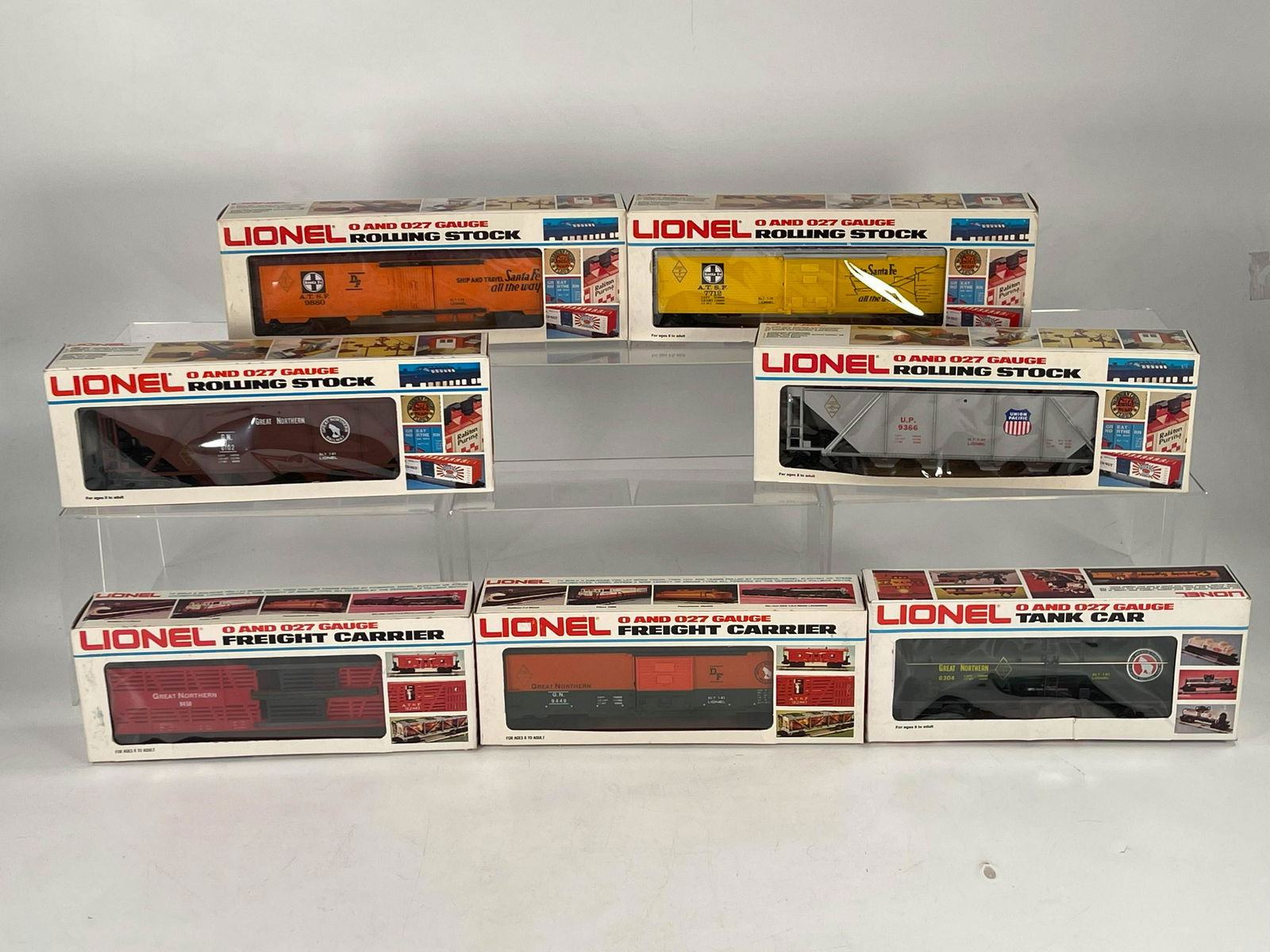 MPC Lionel O Gauge Freight Cars in Original Boxes (1 of 16)