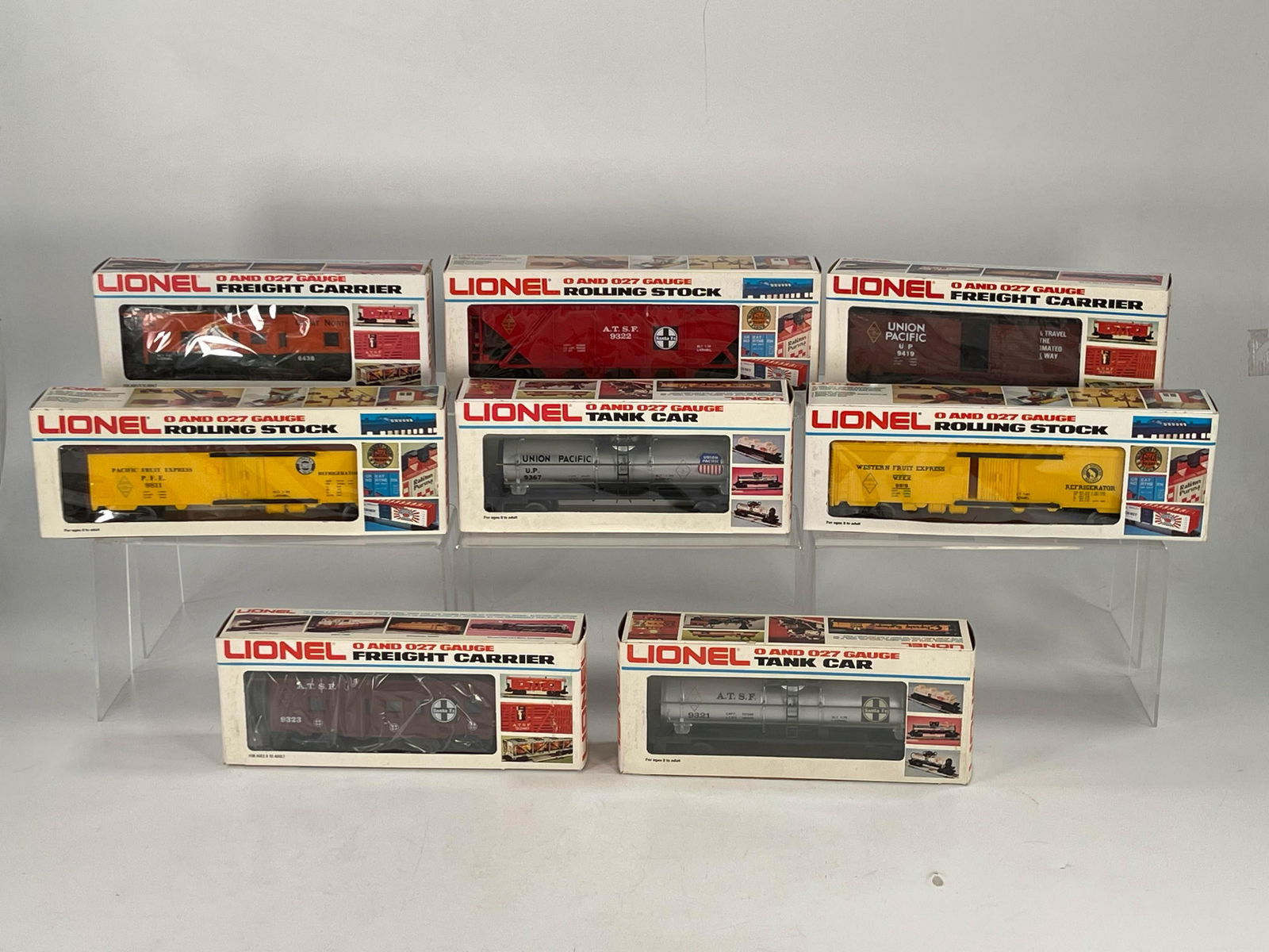 MPC Lionel O Gauge Freight Cars in Original Boxes (1 of 16)