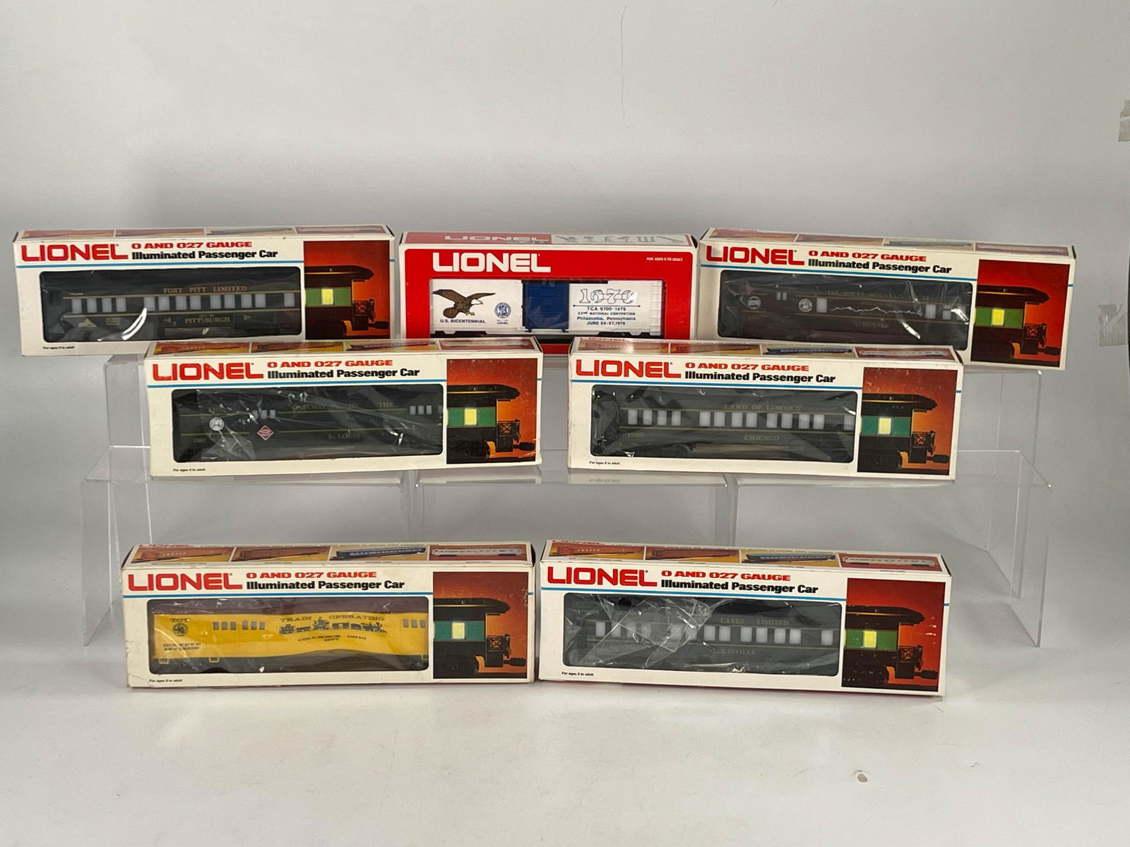 MPC Lionel O Gauge Freight Cars in Original Boxes from (1 of 16)