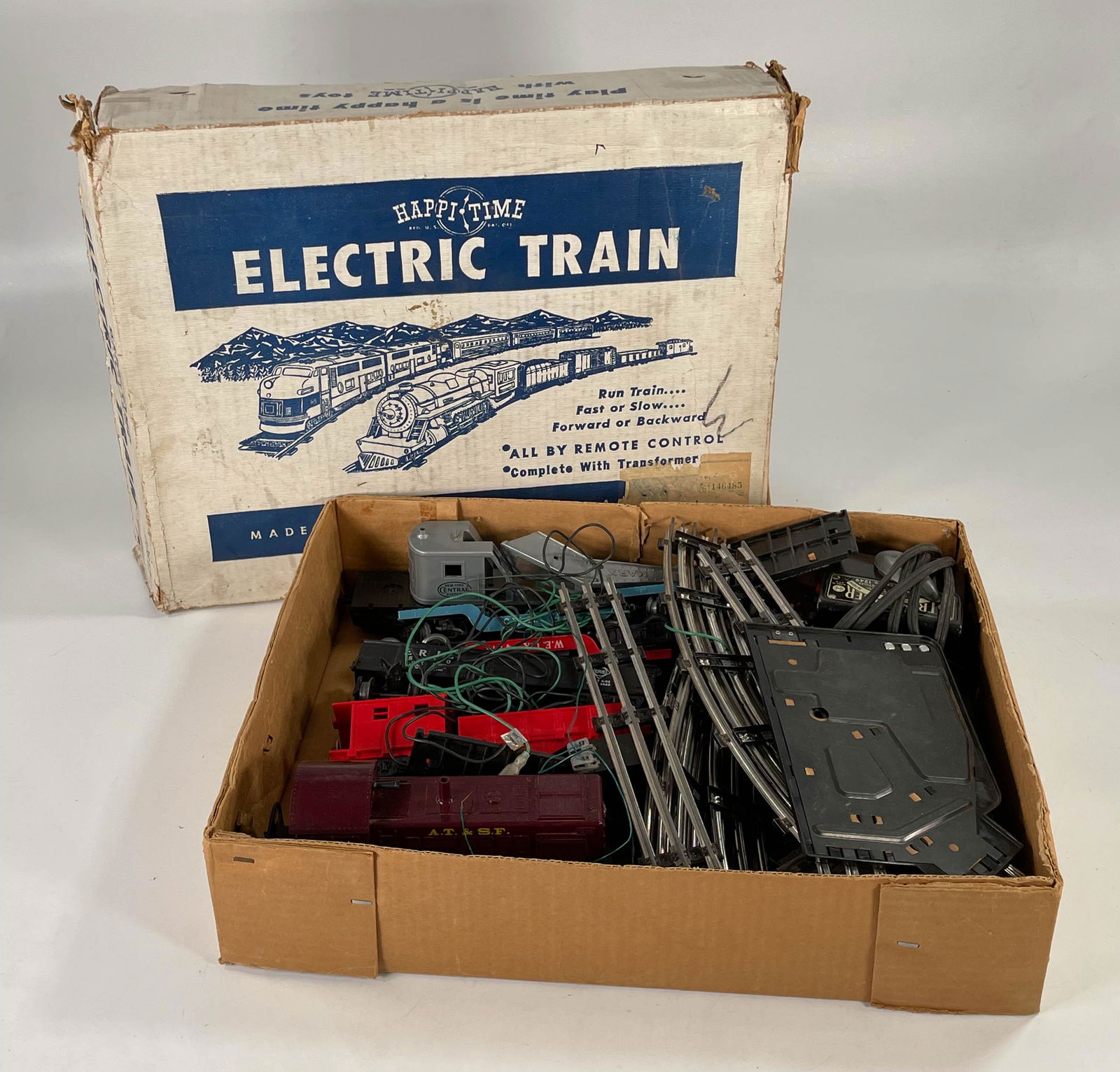 Happy Time #09612 Electric Train Set with Original Box (1 of 7)