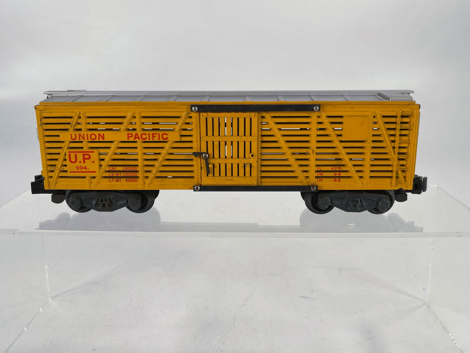 American Flyer S Gauge by Gilbert Northern Pacific Pig (1 of 6)