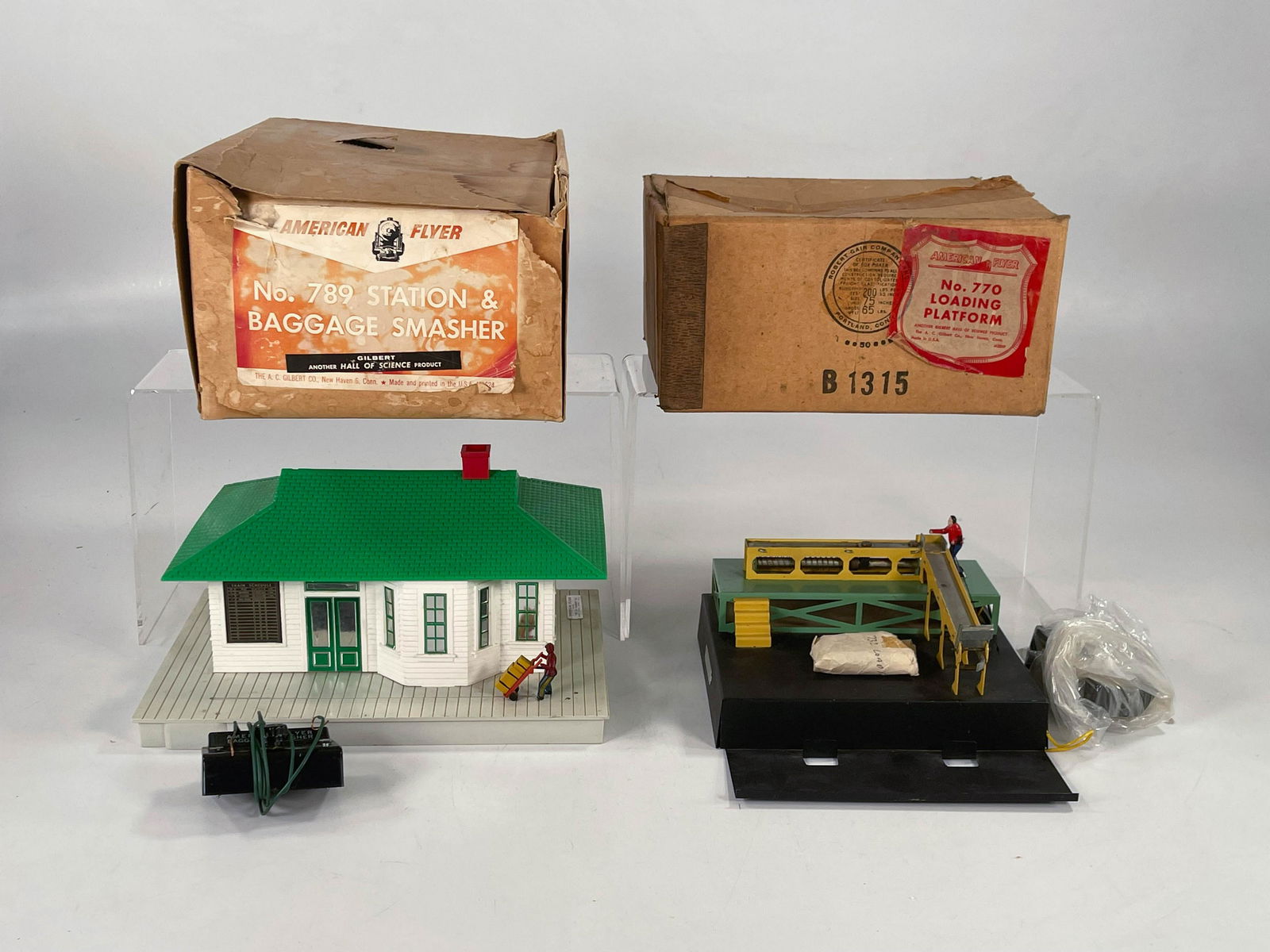 American Flyer S Gauge by Gilbert #770 Loading Platform (1 of 16)