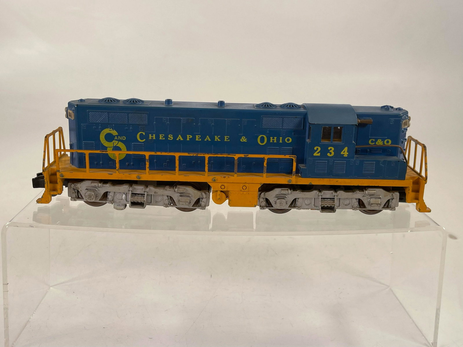 American Flyer S Gauge by Gilbert #234 Chesapeake and: American Flyer S Gauge by Gilbert #234 Chesapeake and Ohio Diesel, in C6 plus given chips to frame.