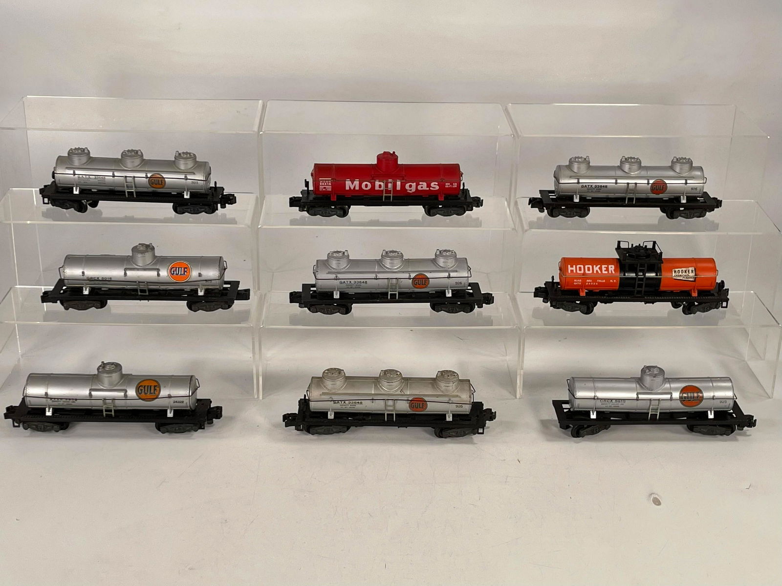 American Flyer S Gauge by Gilbert Assorted Tank Cars X (1 of 4)