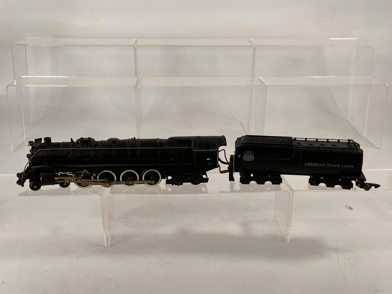 American Flyer S Gauge by Gilbert #332 Union Pacific: American Flyer S Gauge by Gilbert #332 Union Pacific Locomotive and Tender, in C6 plus overall.