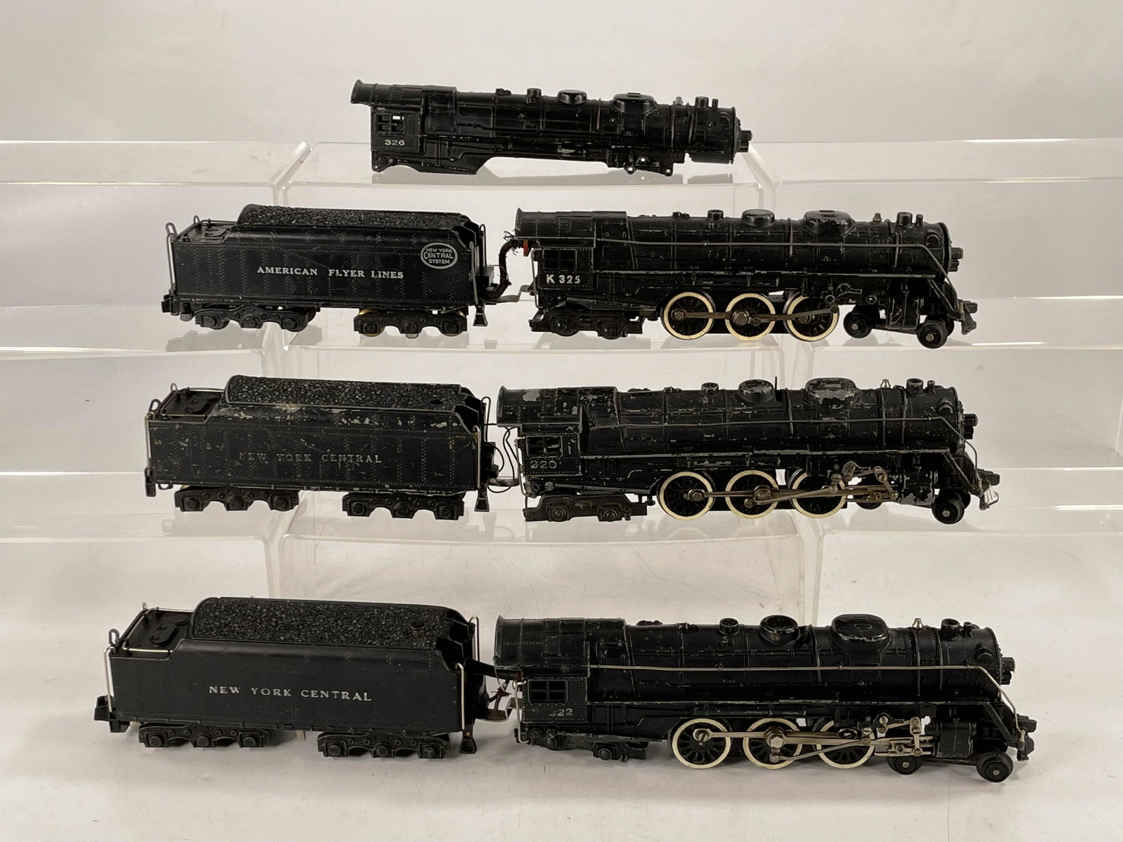 American Flyer S Gauge by Gilbert #320 Locomotive and: American Flyer S Gauge by Gilbert #320 Locomotive and Tender and #326 Loco Shell Only, #K325 New York Central Locomotive and Tender and #322 New York Central Locomotive and Tender, with the #322 in C6