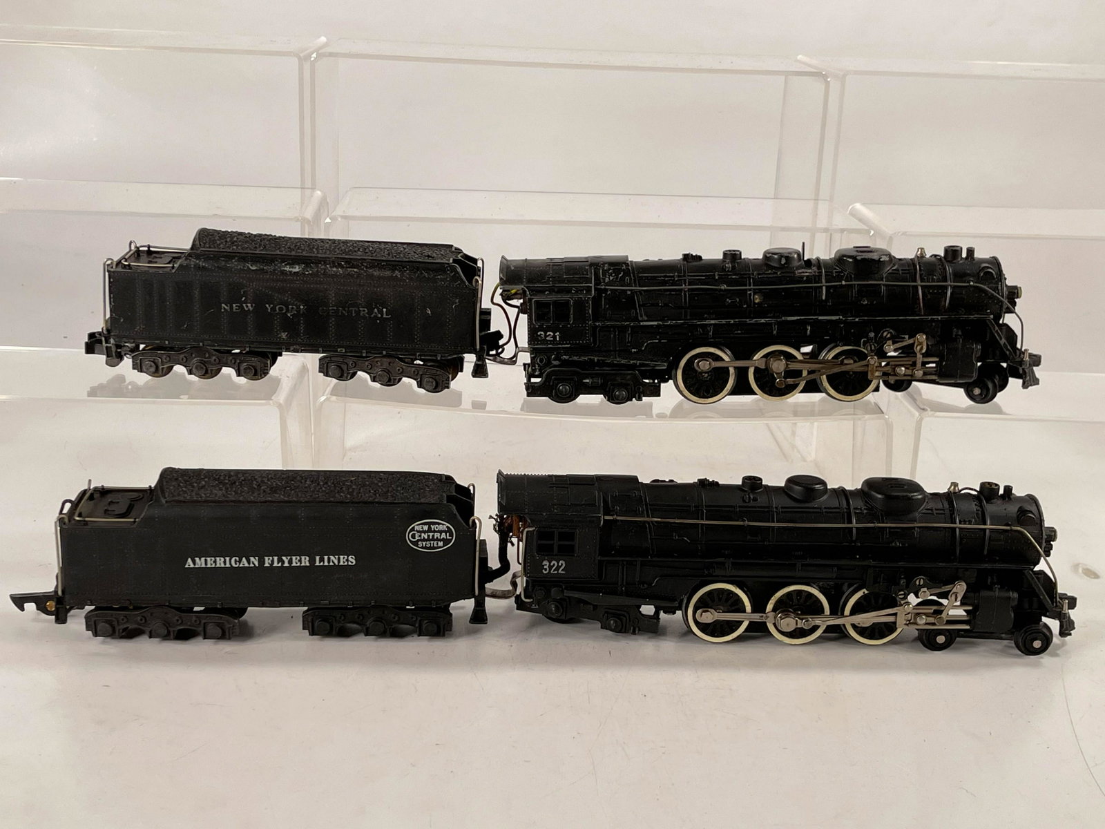 American Flyer S Gauge by Gilbert #322 New York Central: American Flyer S Gauge by Gilbert #322 New York Central Locomotive and Tender and #321 Locomotive and Tender, with #322 Locomotive and Tender in C7 and the #321 Locomotive and Tender in C5.