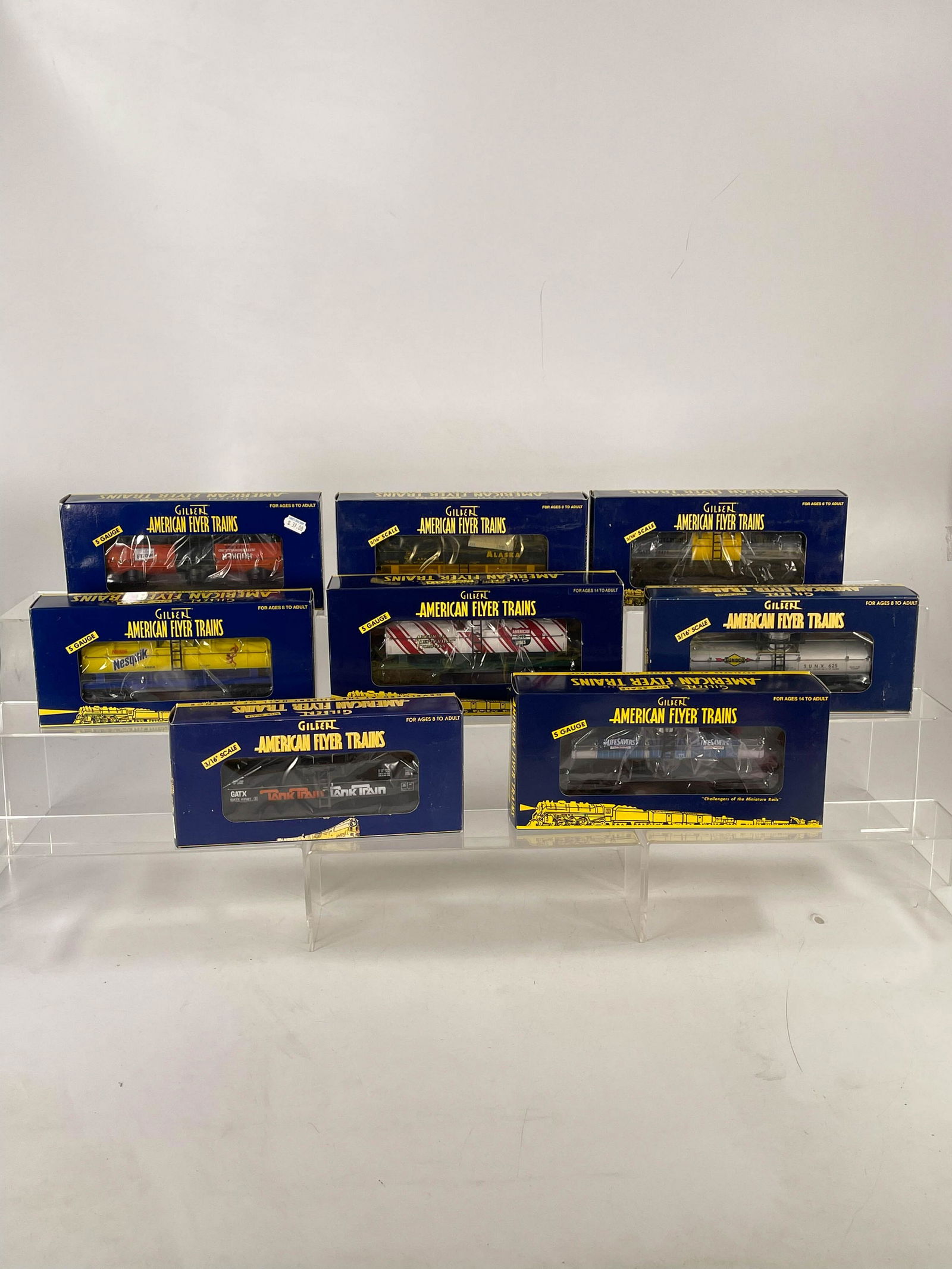 American Flyer S Gauge by Lionel Assorted Tank Cars in (1 of 16)