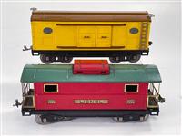 Prewar Lionel Standard Gauge 217 Caboose and 214 Box (1 of 6)