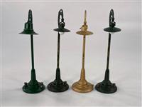 Prewar American Flyer Wide Gauge 2009 Single-Arc Light: Prewar American Flyer Wide Gauge 2009 Single-Arc Light x4, with the one of the dark green and gold Single-Arc Lights appearing to be repainted and the two Single-Arc Lights in dark green in overall C5