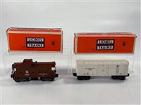 Postwar Lionel O Gauge 6472 Refrigerator Car and 6457 (1 of 14)