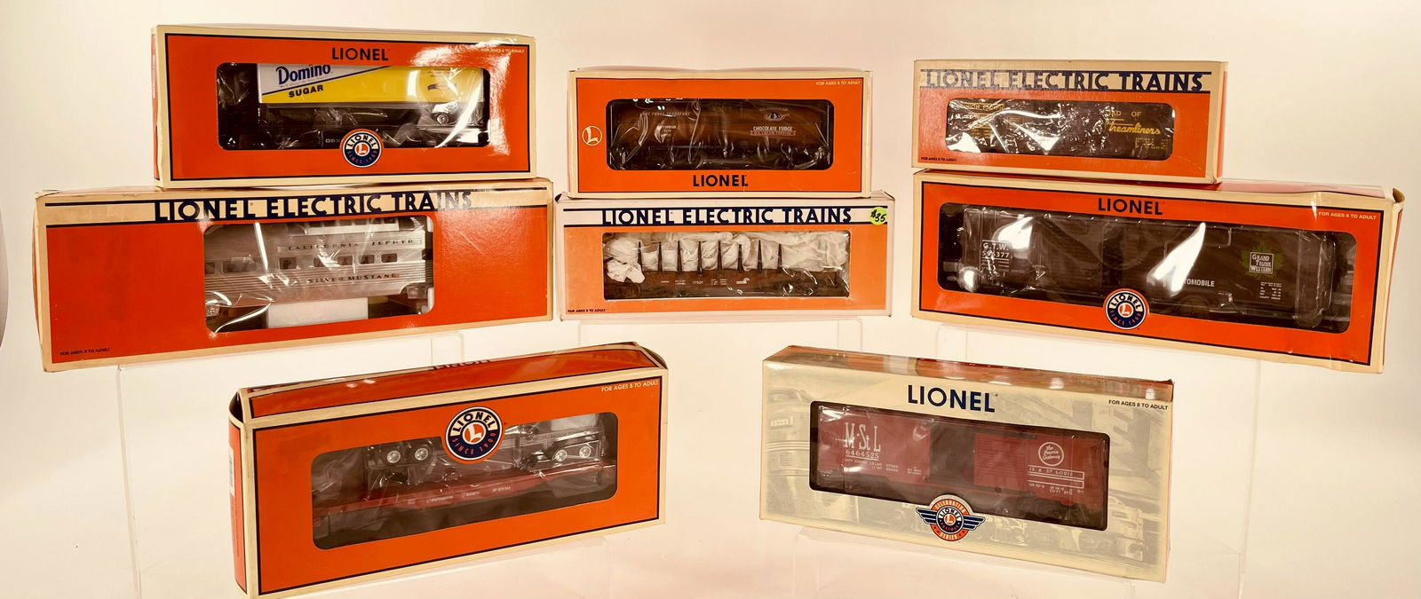 Lionel O Gauge Eight (8) Assorted Freight Cars, in (1 of 2)