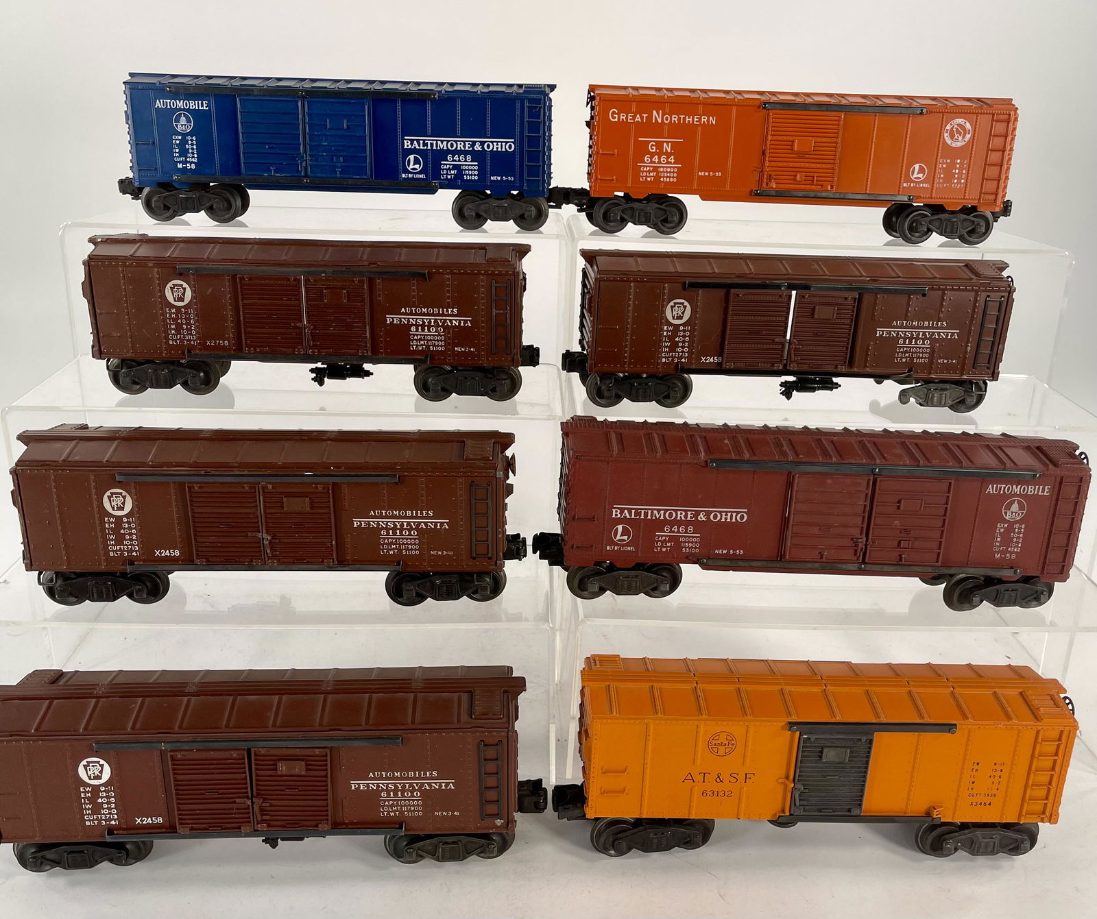 Lionel Postwar Eight (8) Assorted Automobile Cars and (1 of 9)