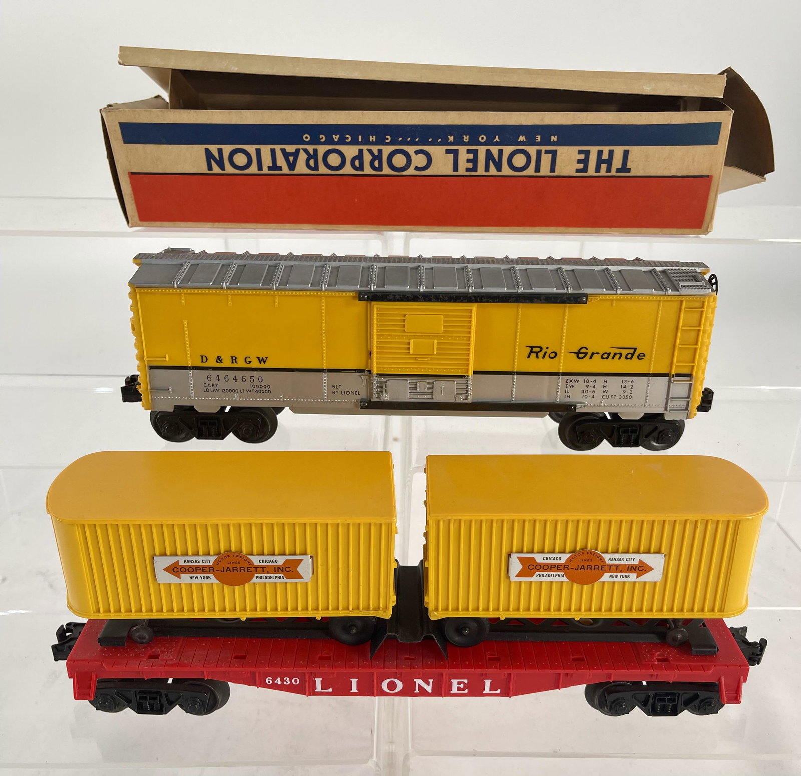 Lionel Postwar 6430 Yellow Cooper-Jarrett Flat Car with (1 of 9)