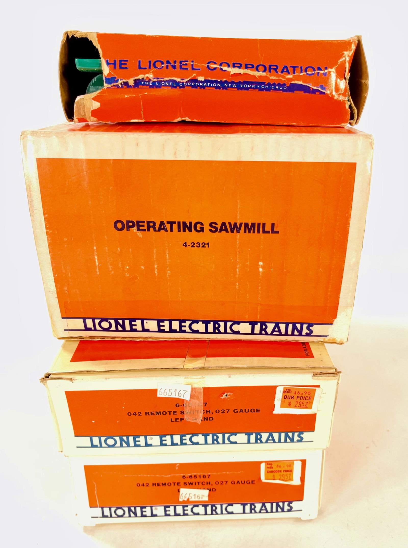 Lionel Operating Saw Mill, Left Hand 042 Remote Switch (1 of 4)