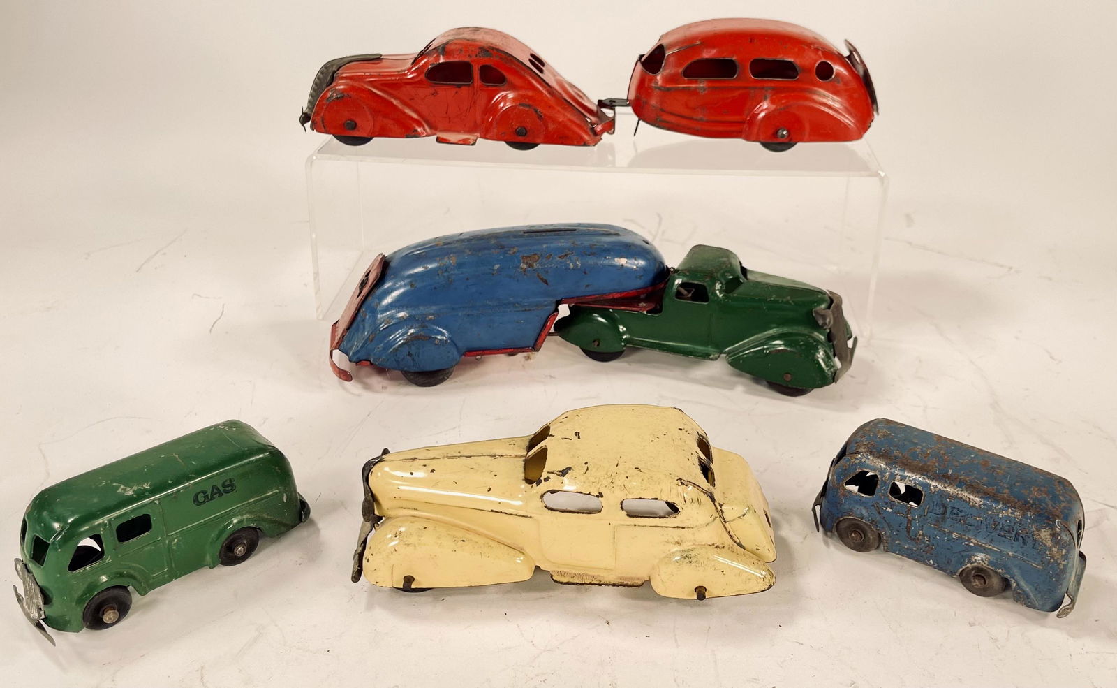 Marx and Wyandotte Assorted Vehicles/ Trailers (1 of 5)