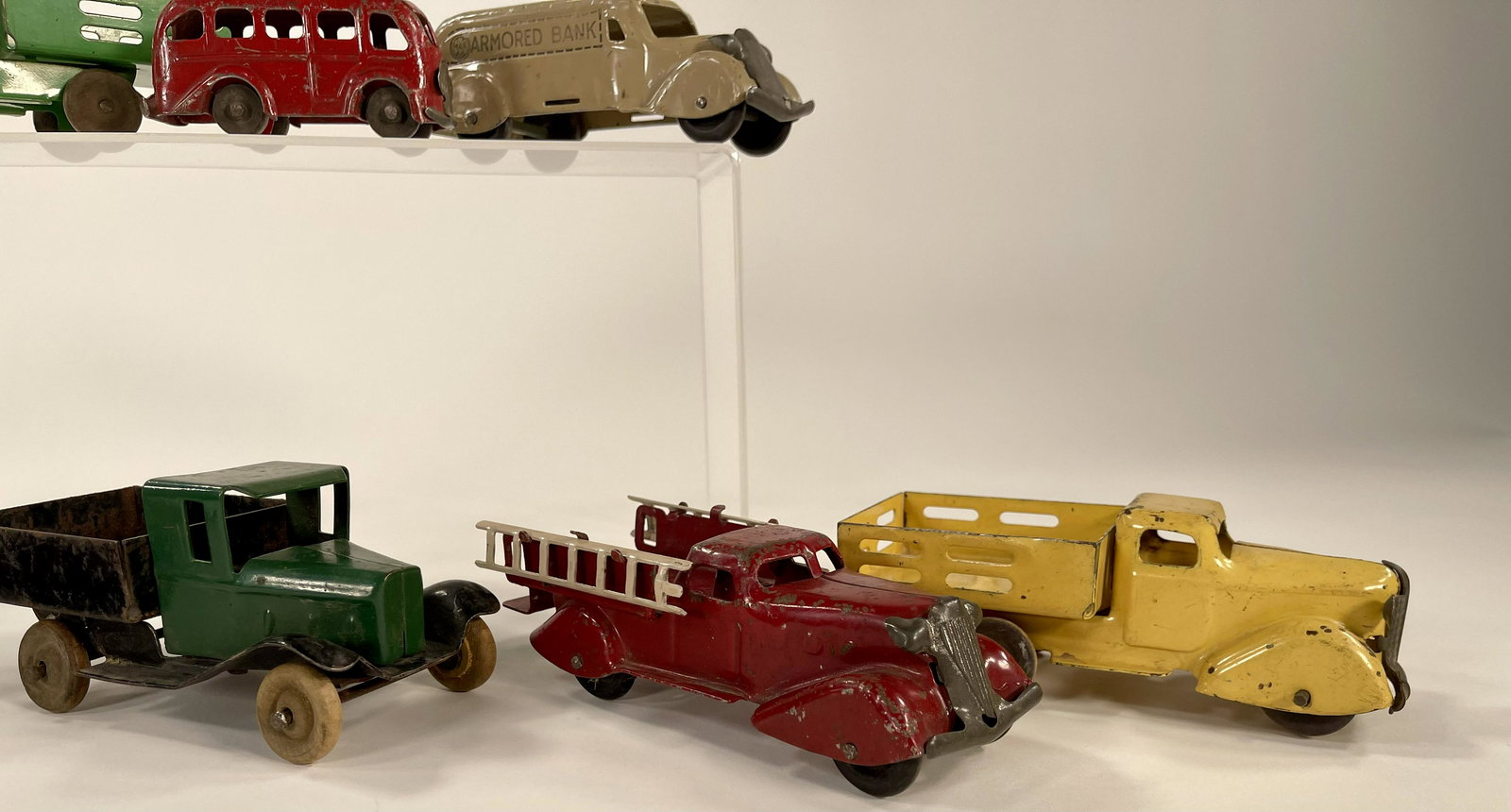 Marx and Wyandotte Vehicles x 8 (1 of 7)