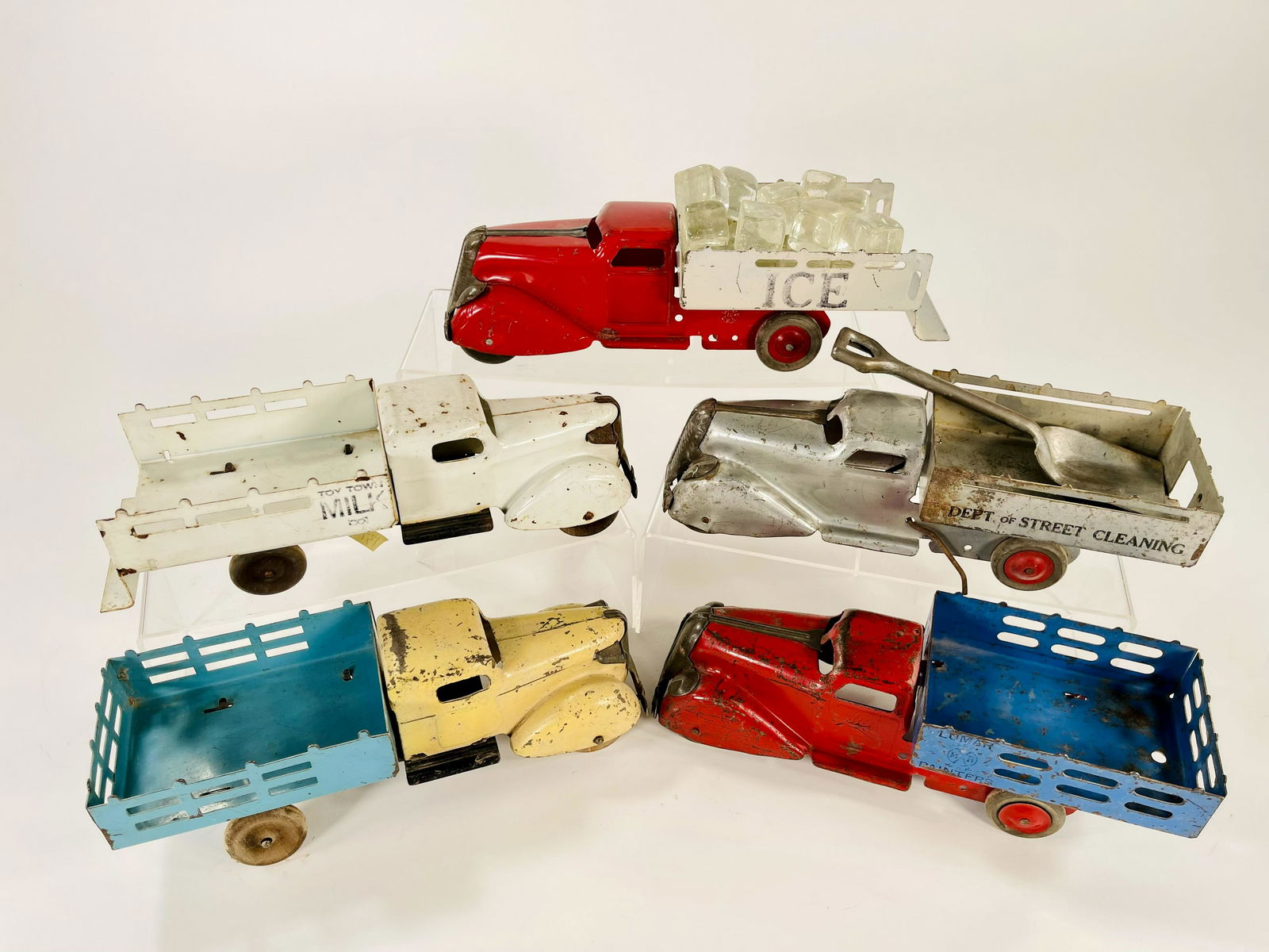 Wyandotte and Marx Five Assorted Trucks (1 of 4)