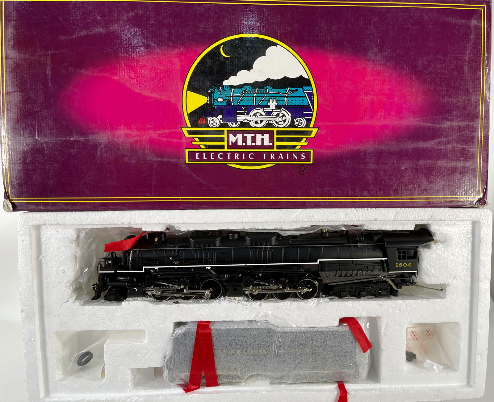 MTH Chesapeake and Ohio 2– 6 – 6 – 6 (1 of 4)