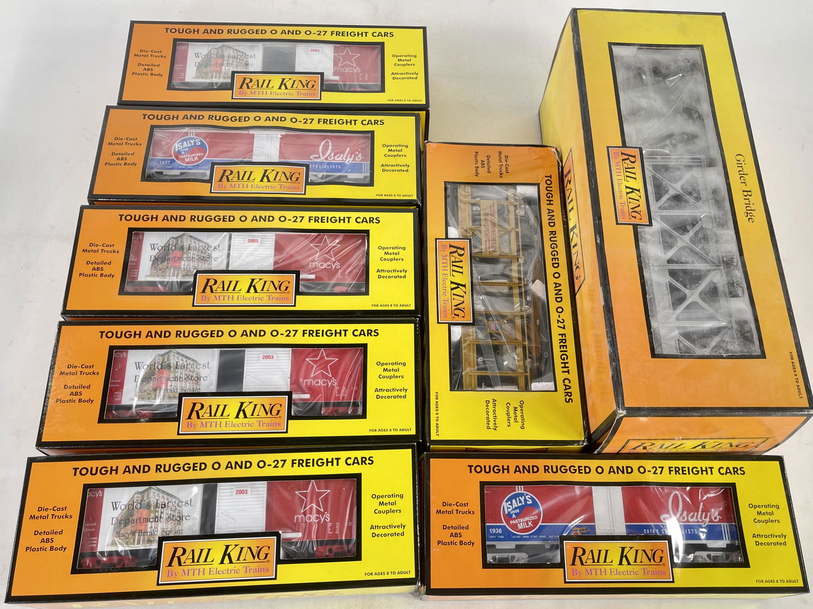 MTH O Gauge Assorted Seven (7) Freight Cars and O Scale (1 of 4)