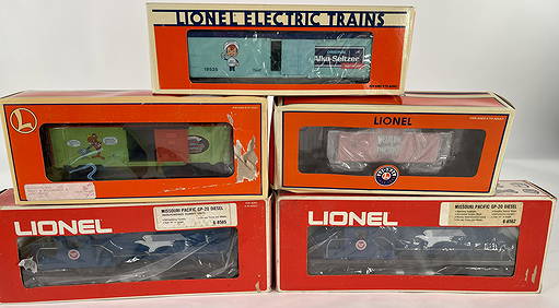 New/MPC Lionel O Gauge GP – 20 Missouri Pacific (1 of 6)