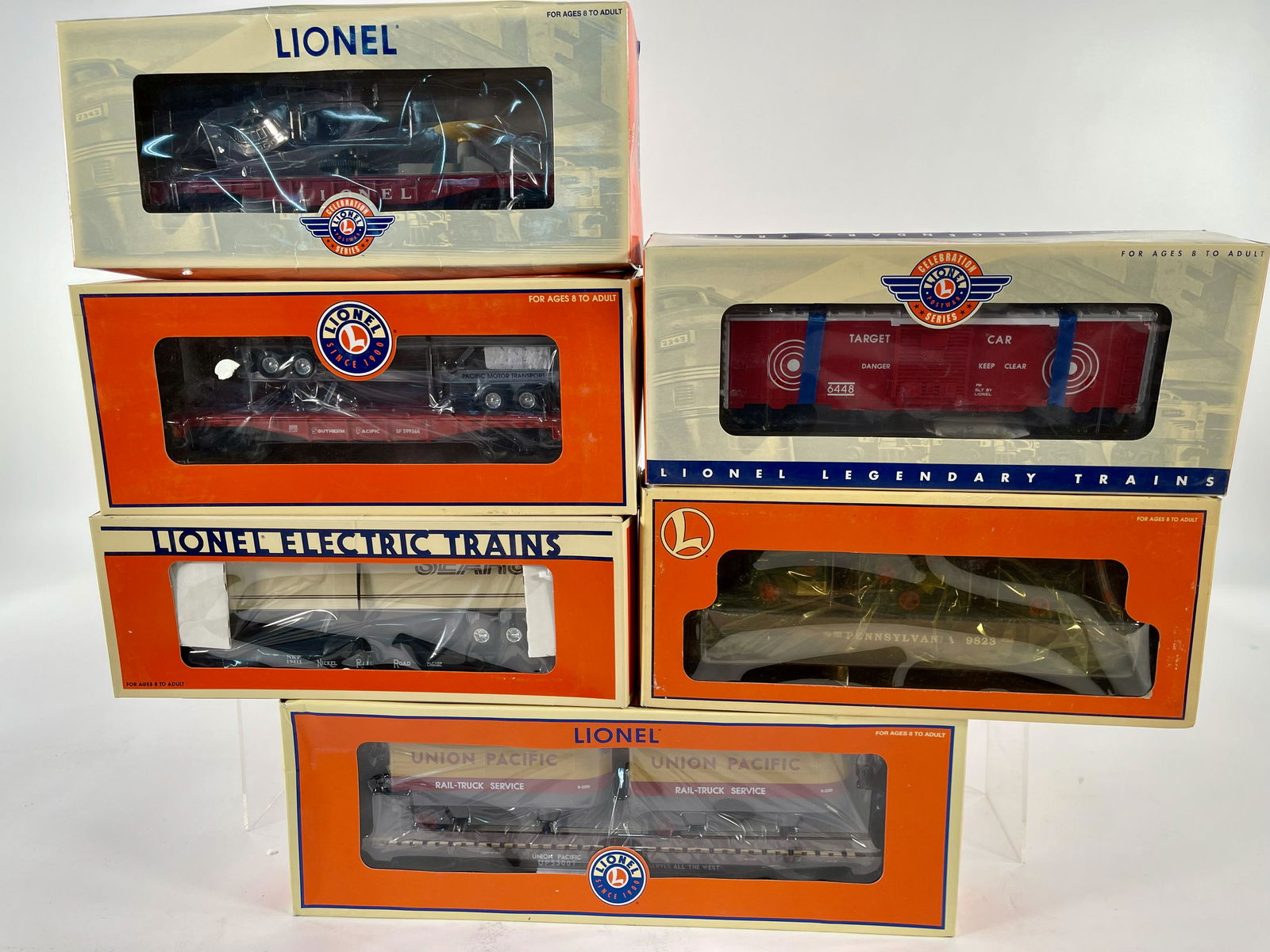 New Lionel O Gauge Assorted Six (6) Freight Cars in (1 of 7)