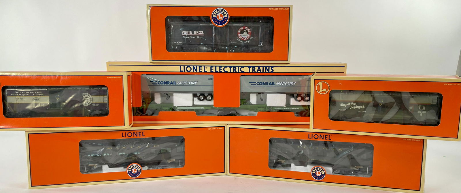 New Lionel O Gauge Assorted Six (6) Freight Cars in (1 of 6)